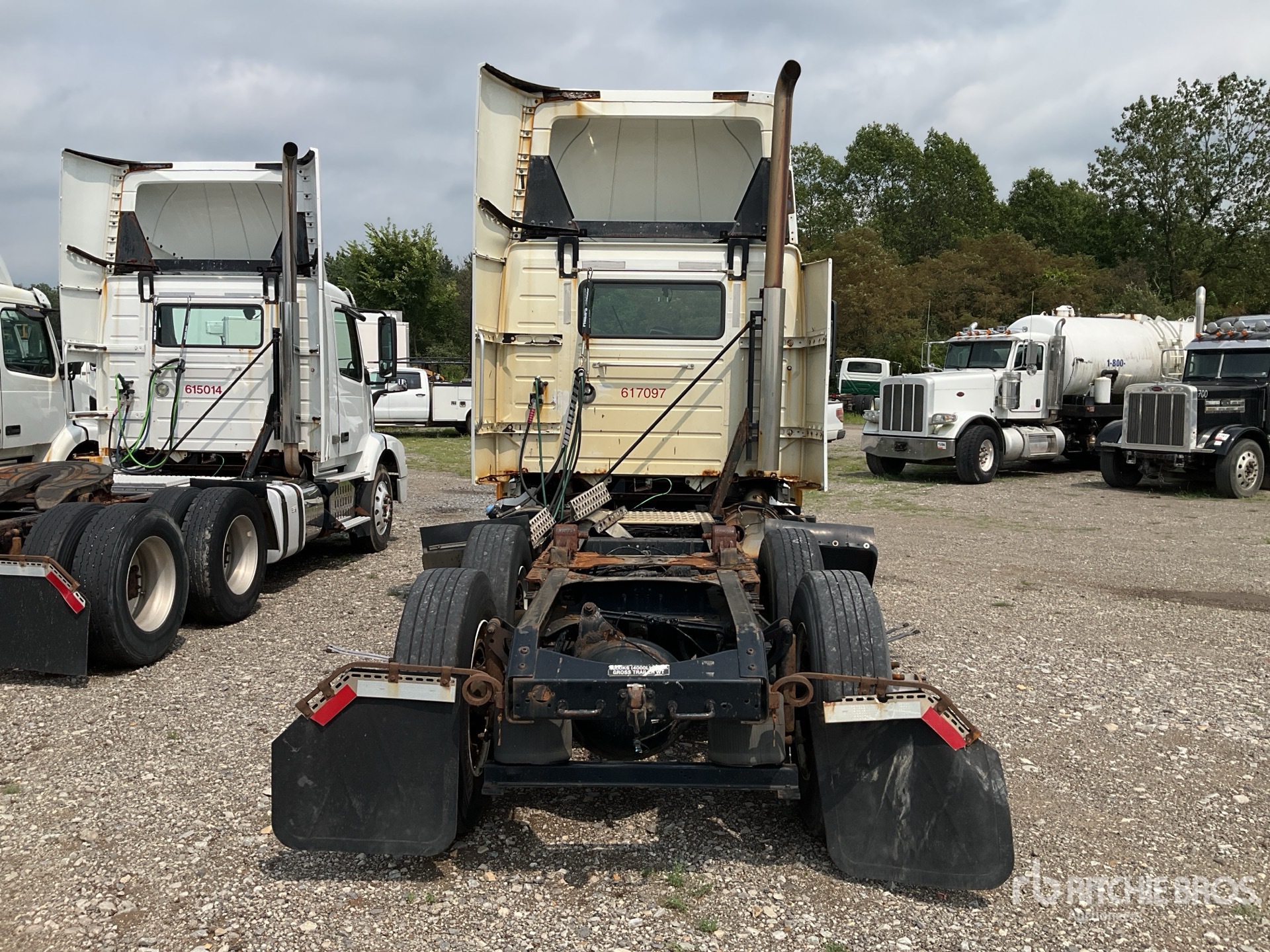 2018 Volvo VNM
