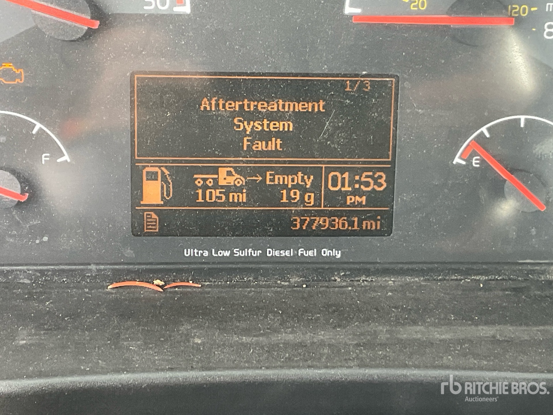 2016 Volvo VNM