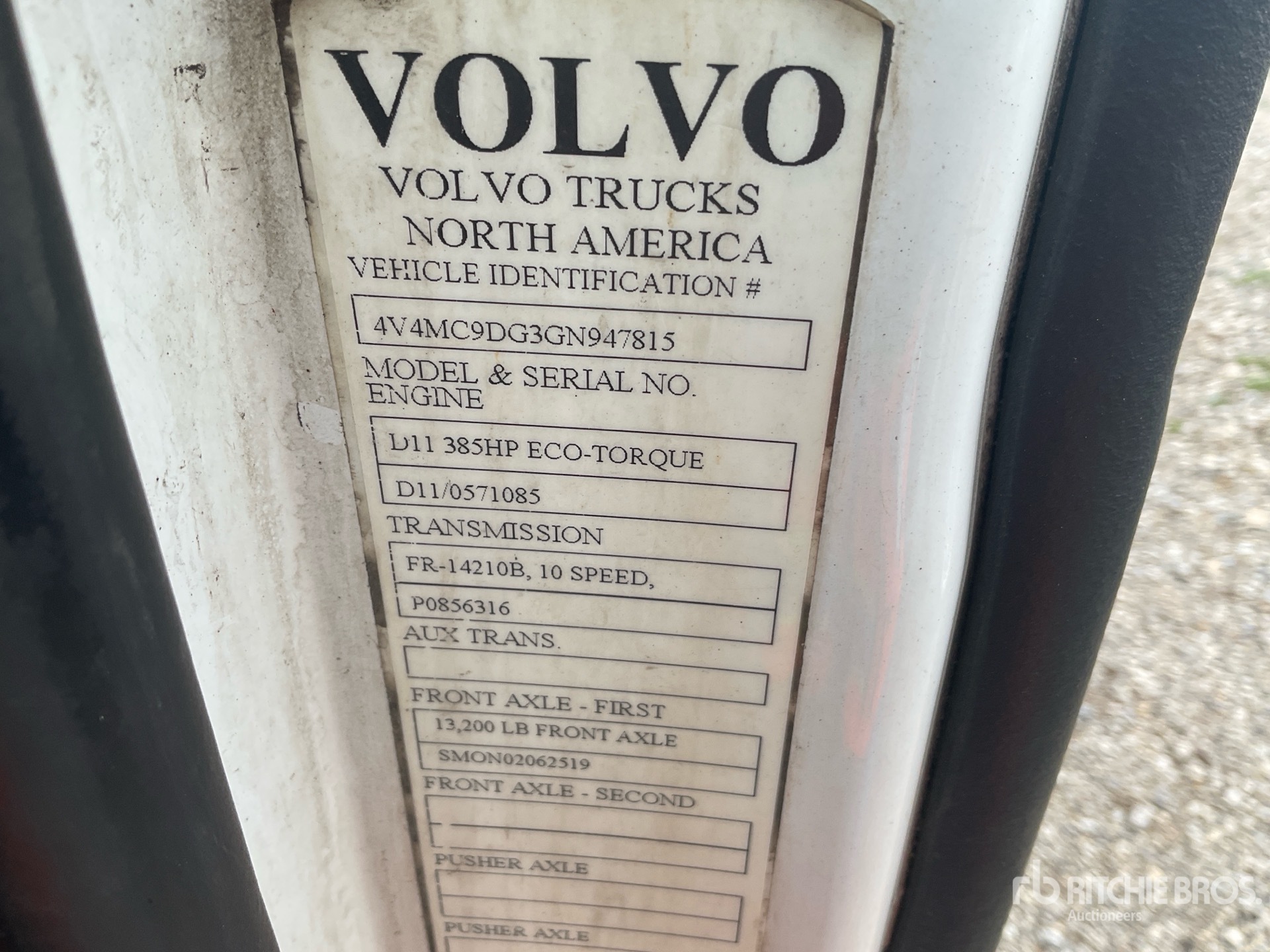 2016 Volvo VNM