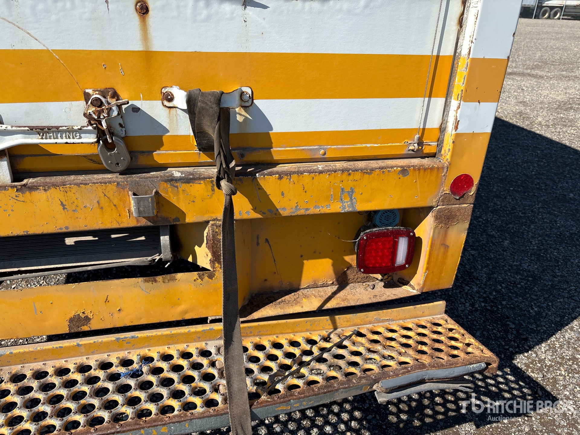 2004 Ford E-450