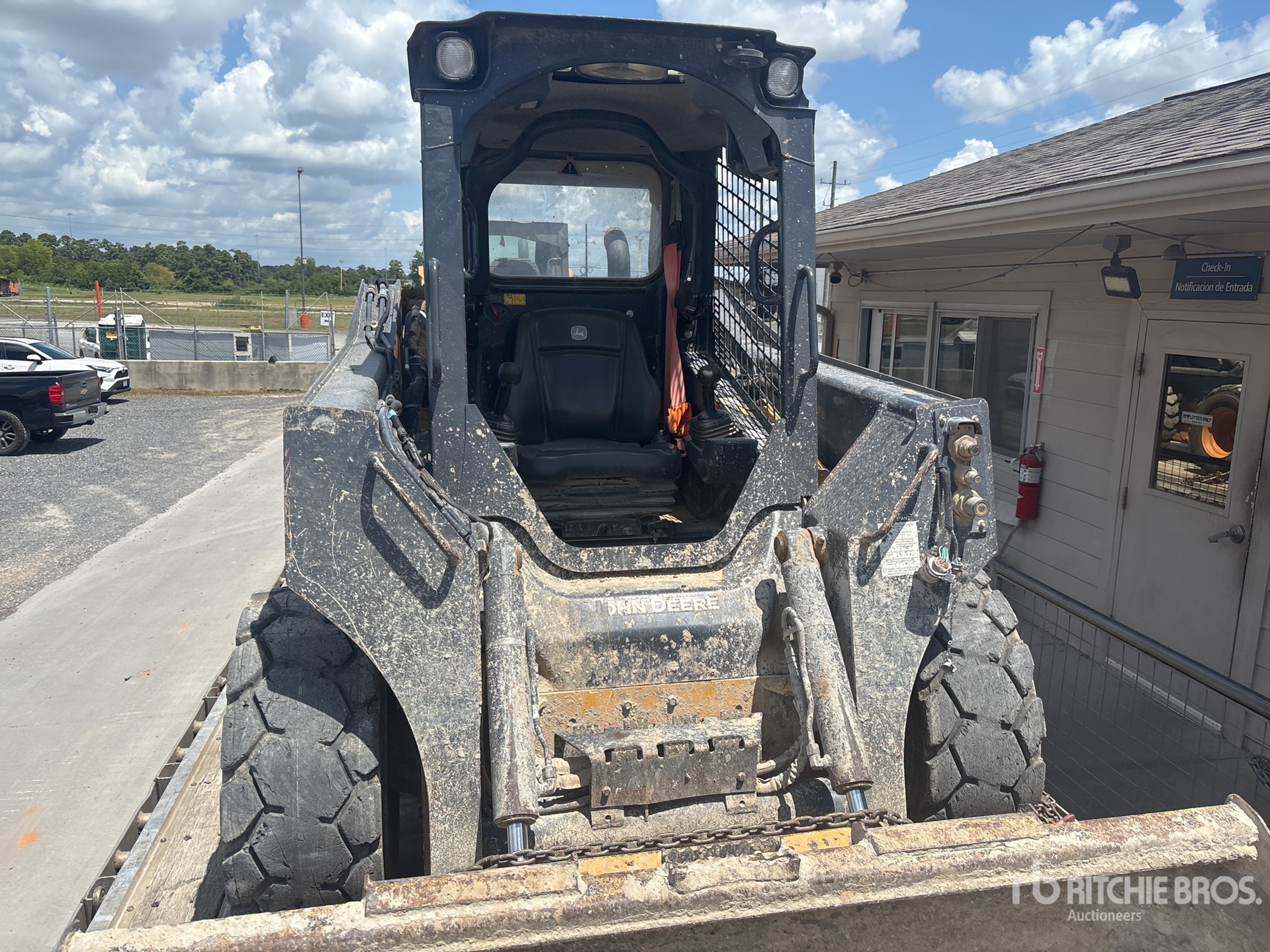 2022 John Deere 324G