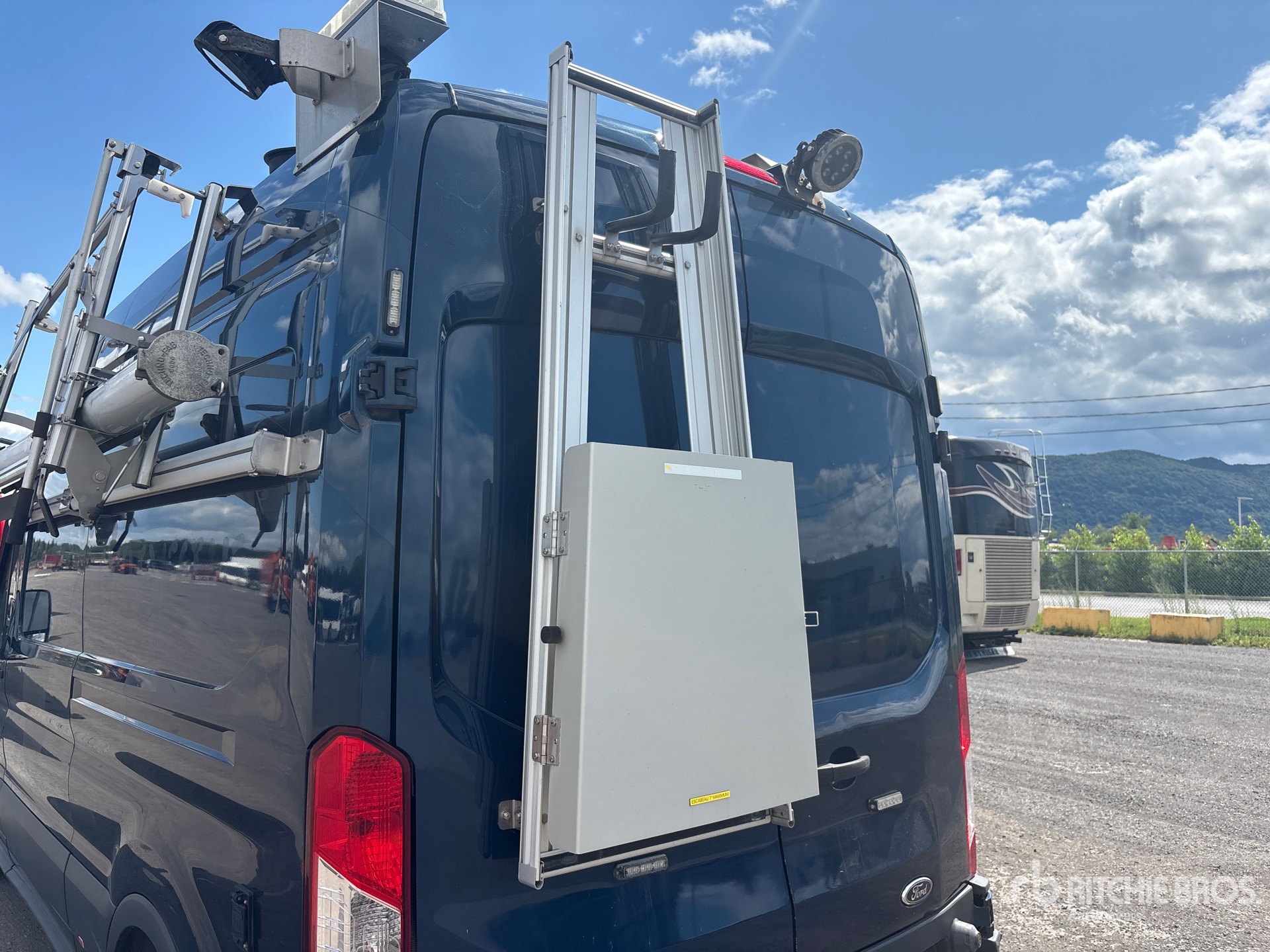 2017 Ford TRANSIT 350