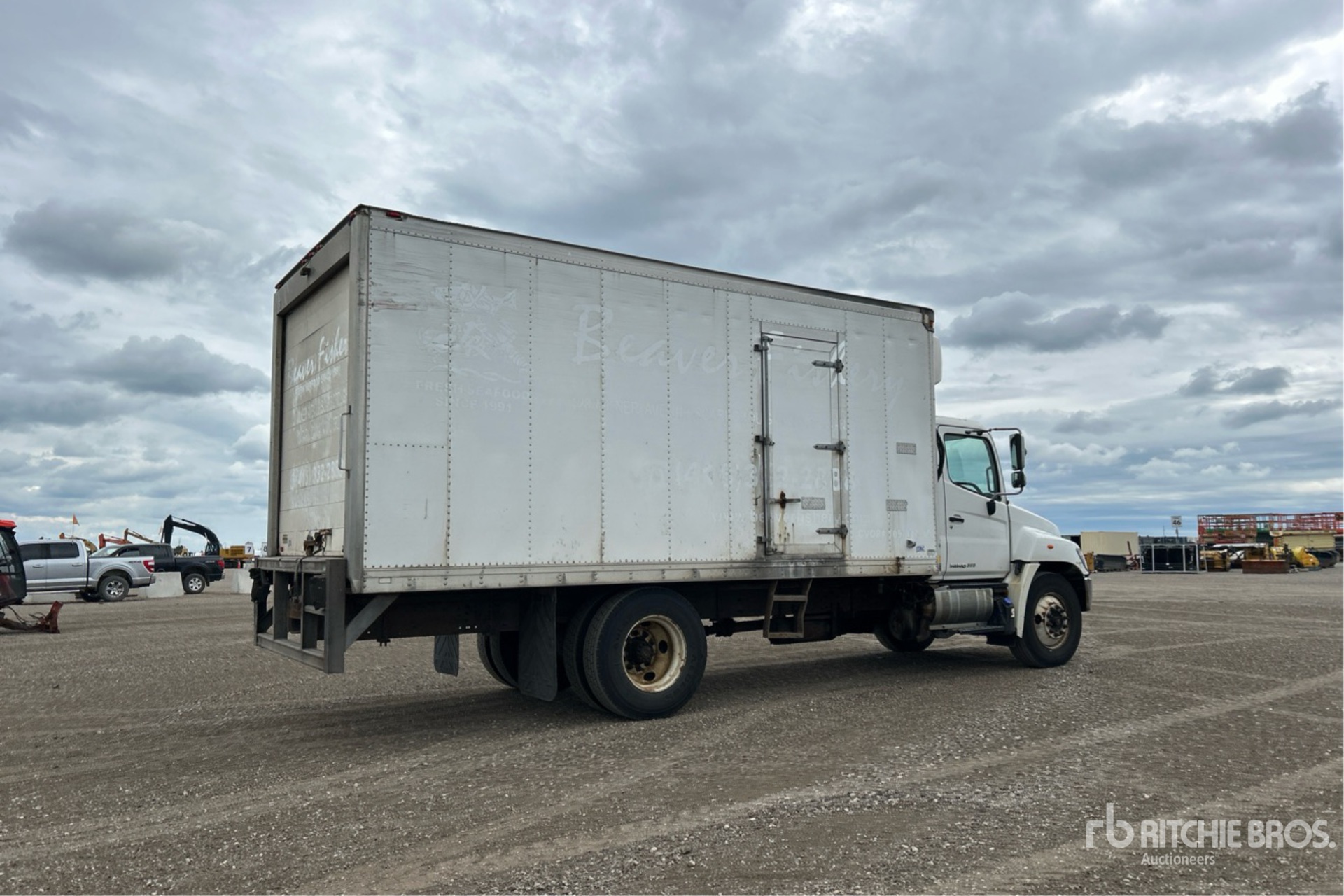2016 Hino 268