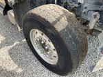 Underbody with Right Steer Tire
