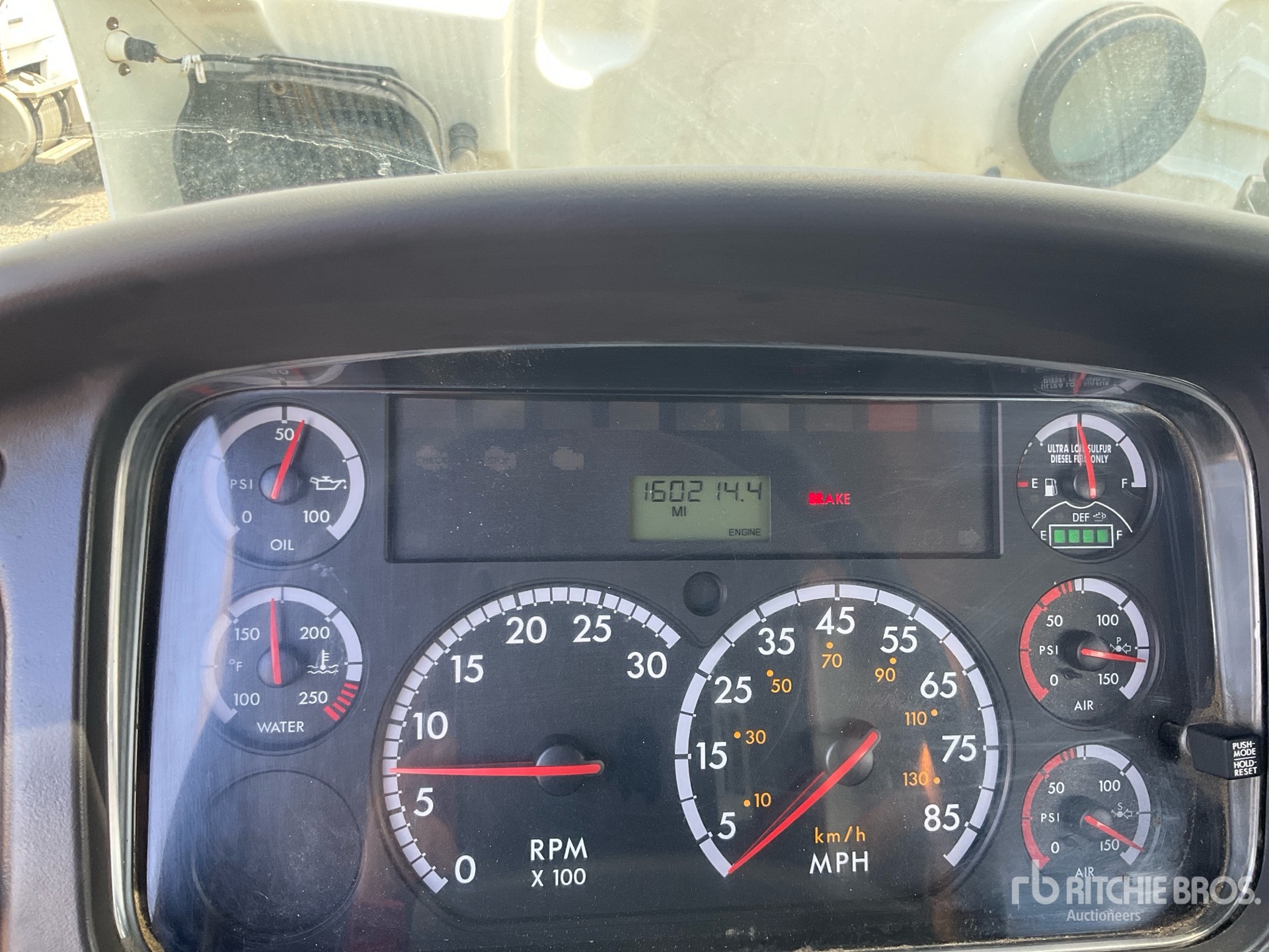 2014 Freightliner M2