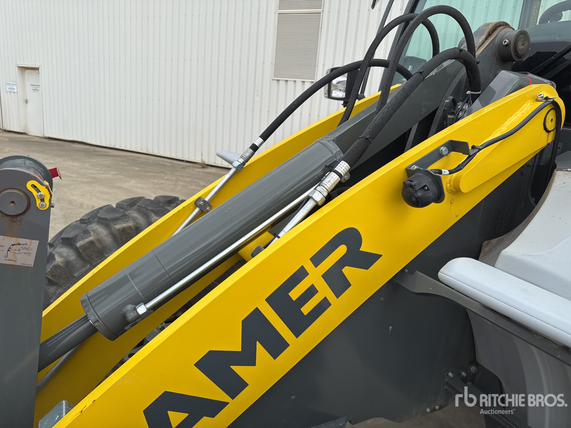 2023 Kramer 8115L