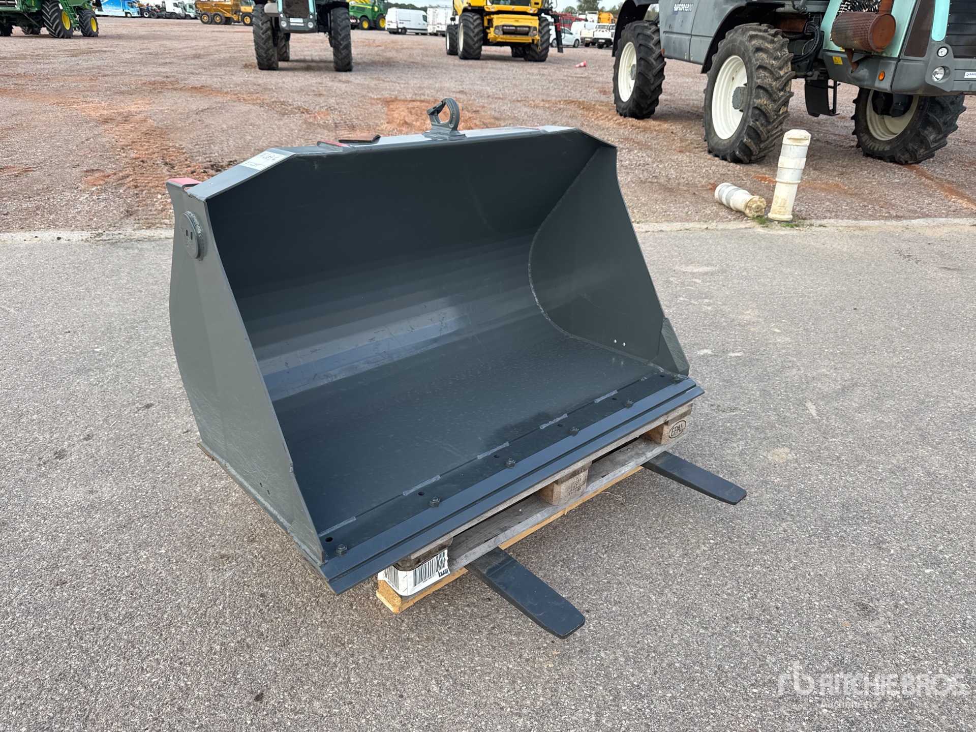 2023 Kramer 8115L