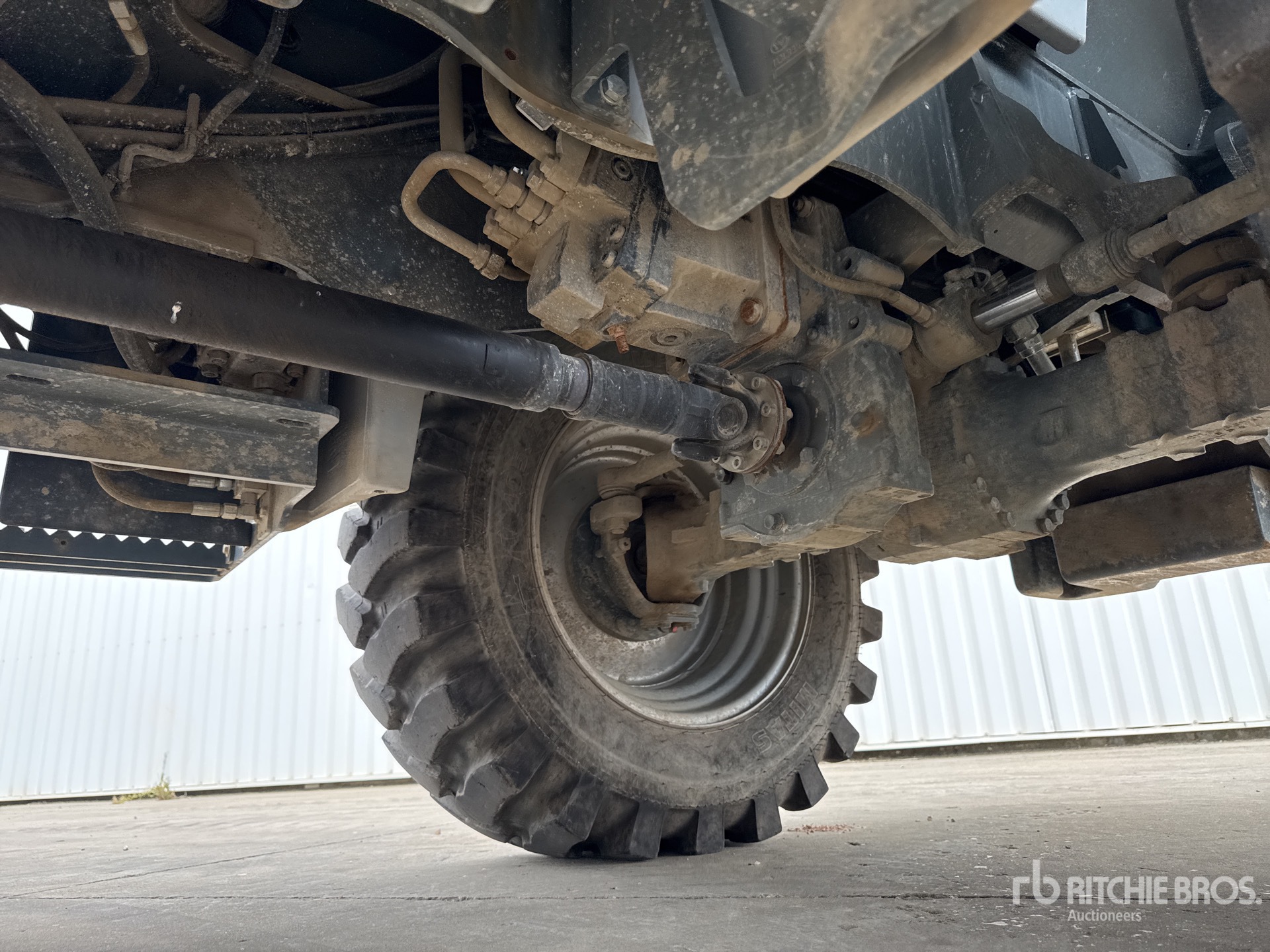 2023 Kramer 8115L