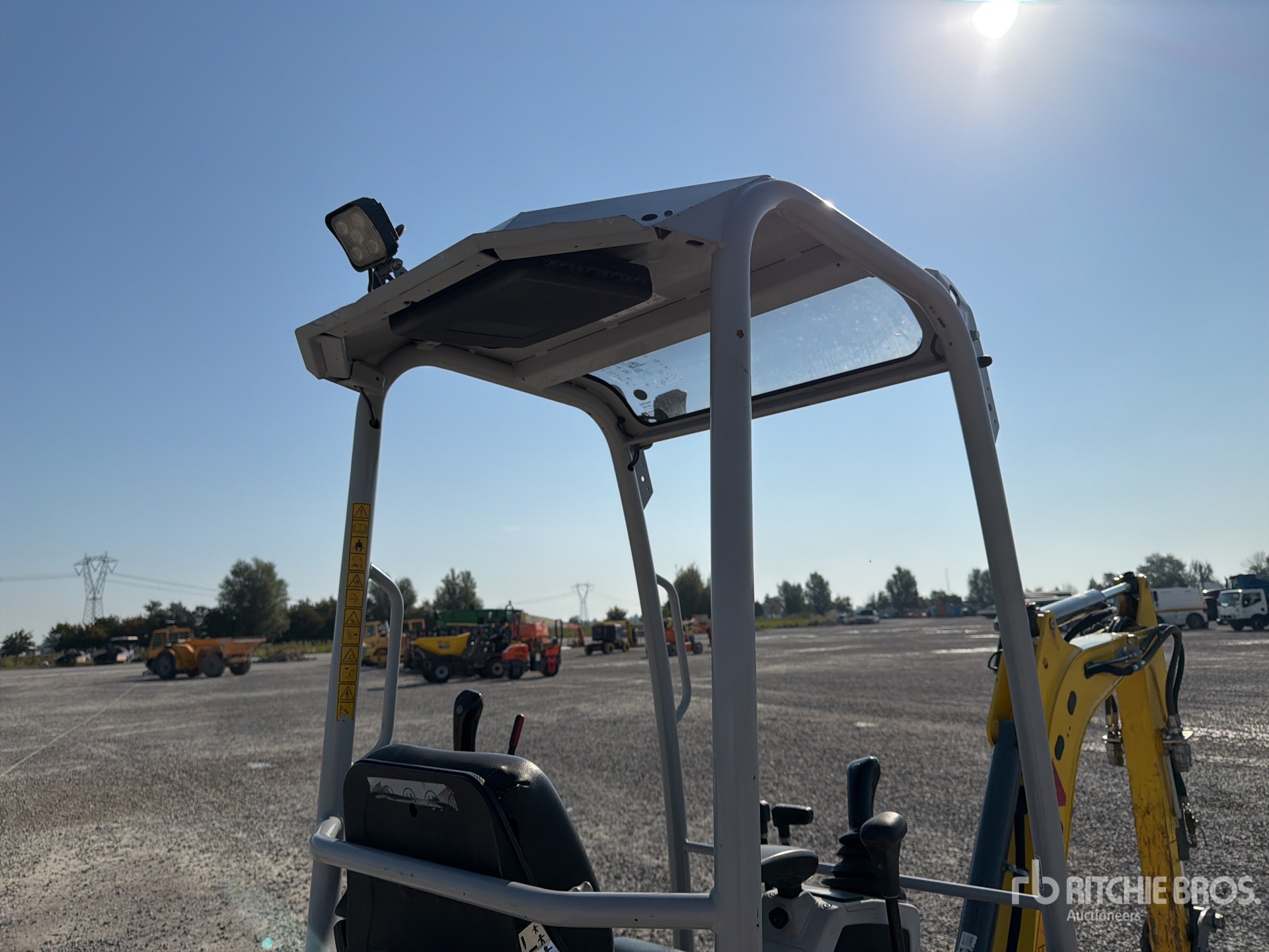 2023 Wacker Neuson EZ17 HS