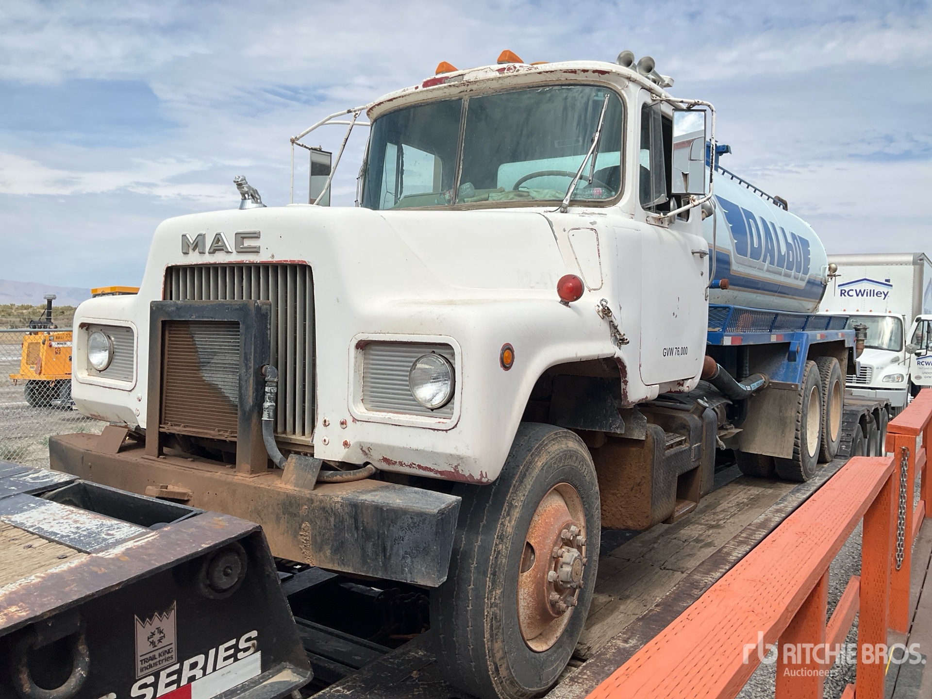 1985 Mack DM600