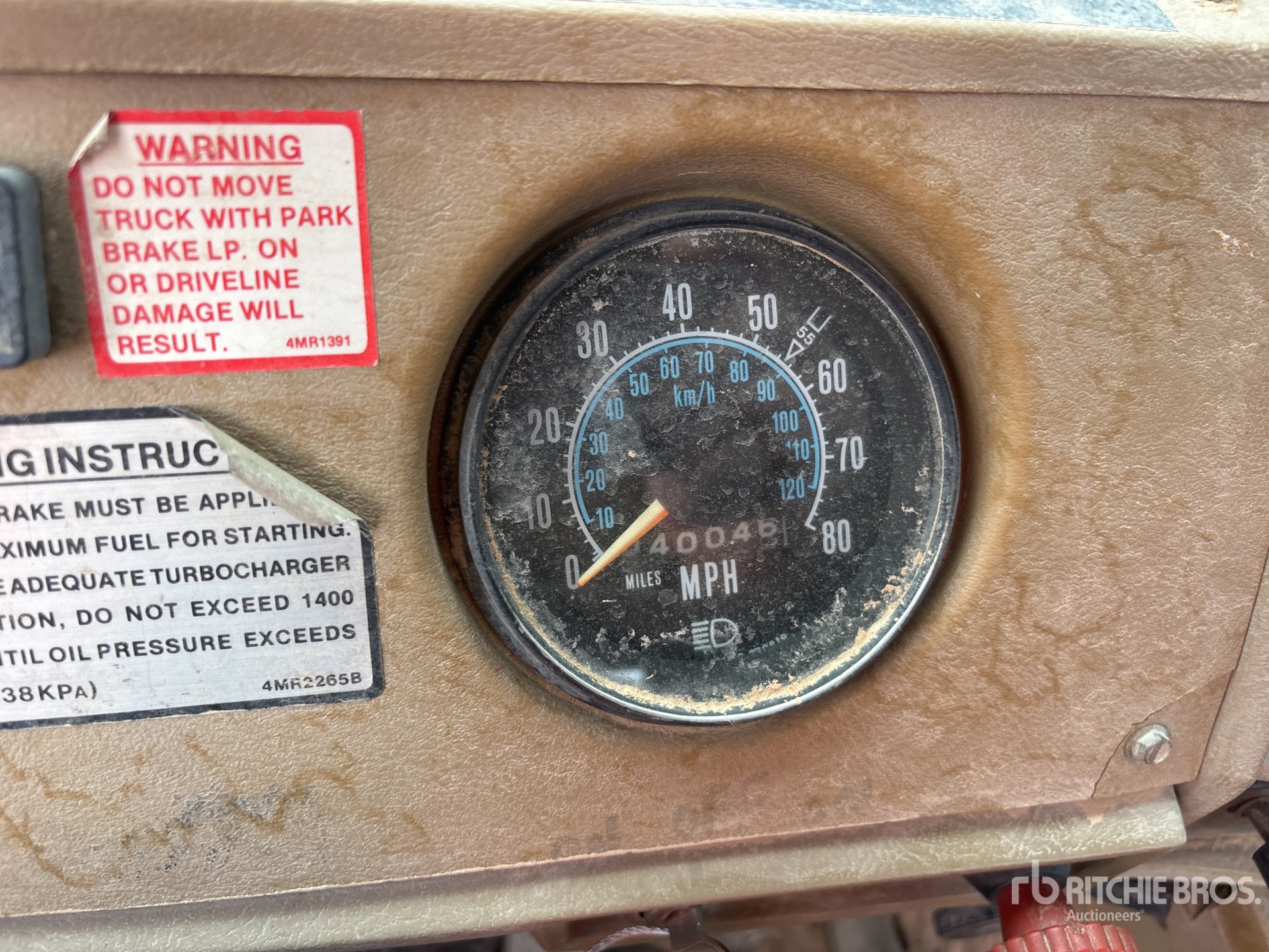 1985 Mack DM600