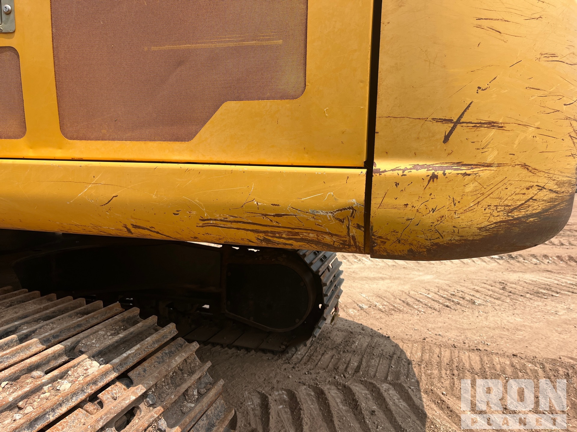 2015 John Deere 350G LC