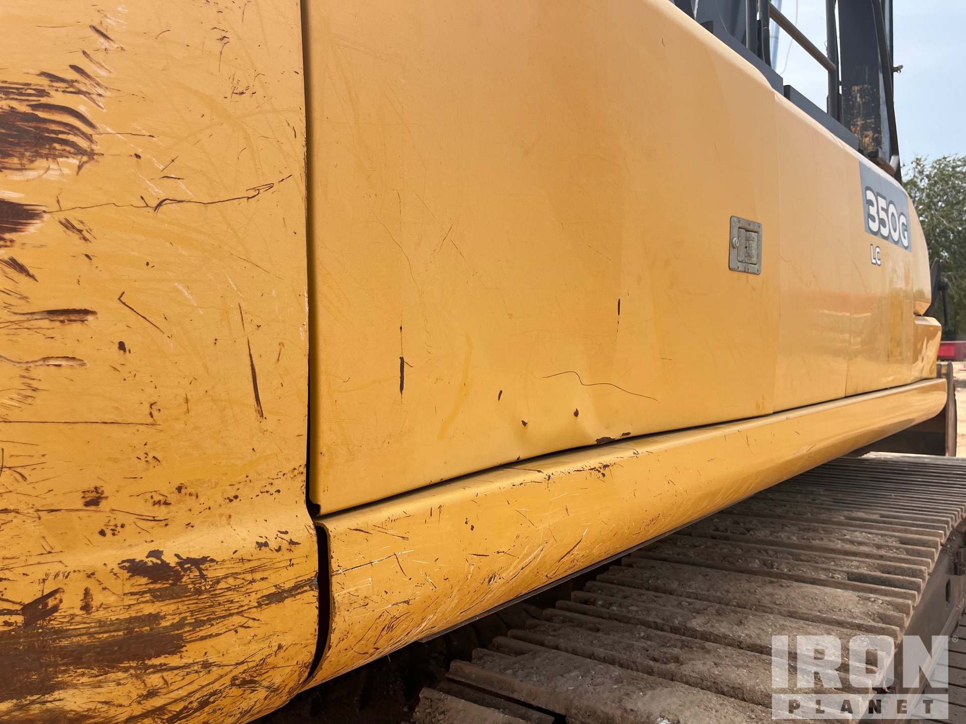 2015 John Deere 350G LC