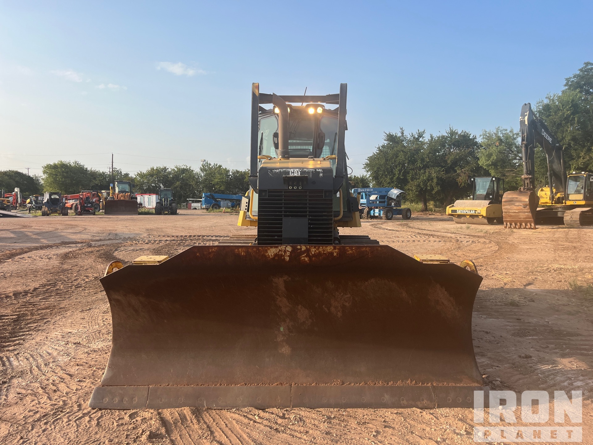 2014 Caterpillar D6K2 XL