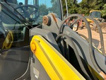 Chassis with Chassis bis Armstifte