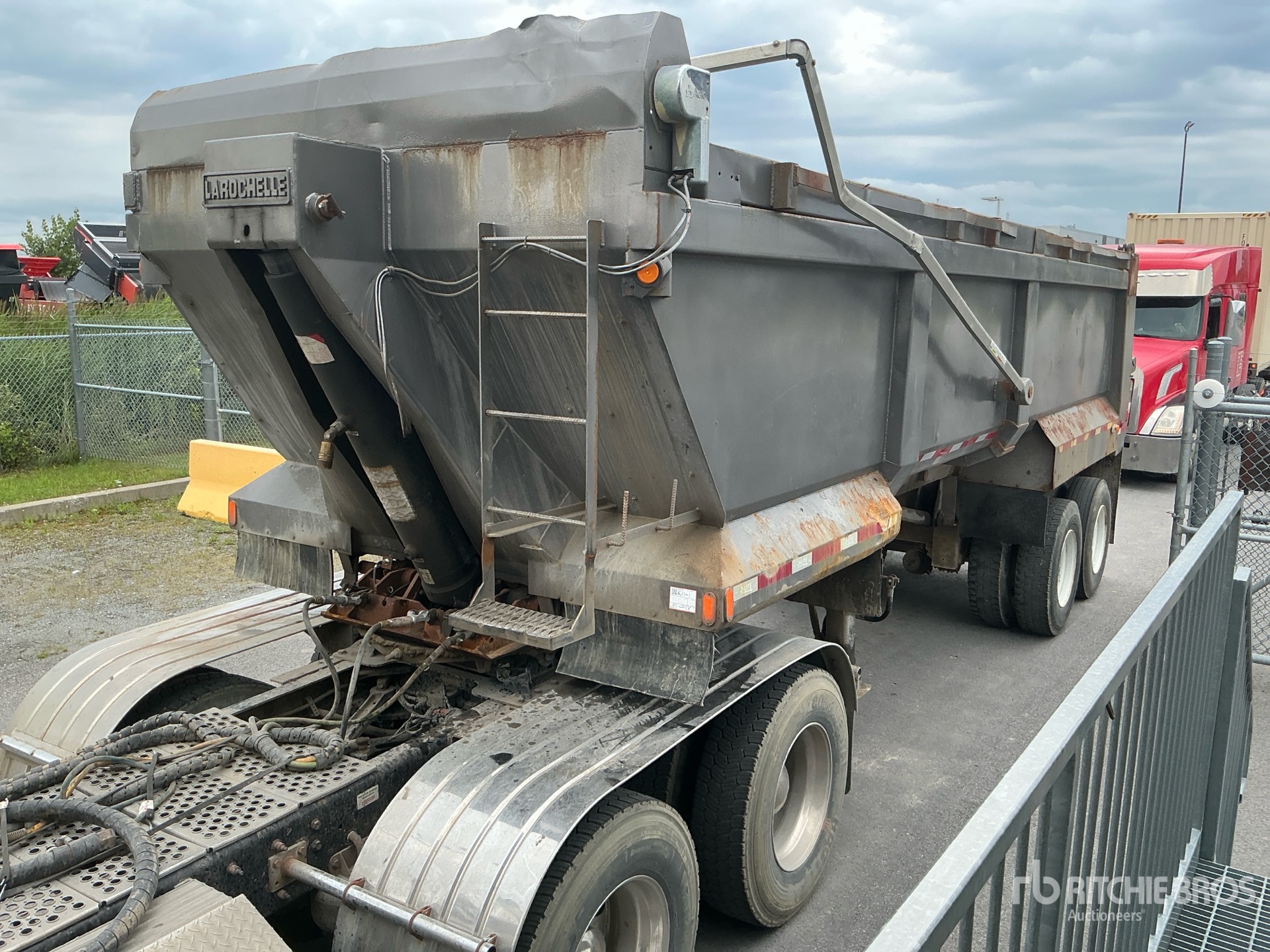 2004 Larochelle M402D