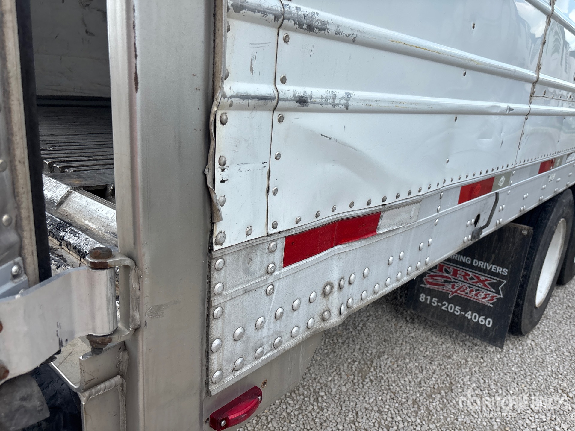 2014 Utility 3000R
