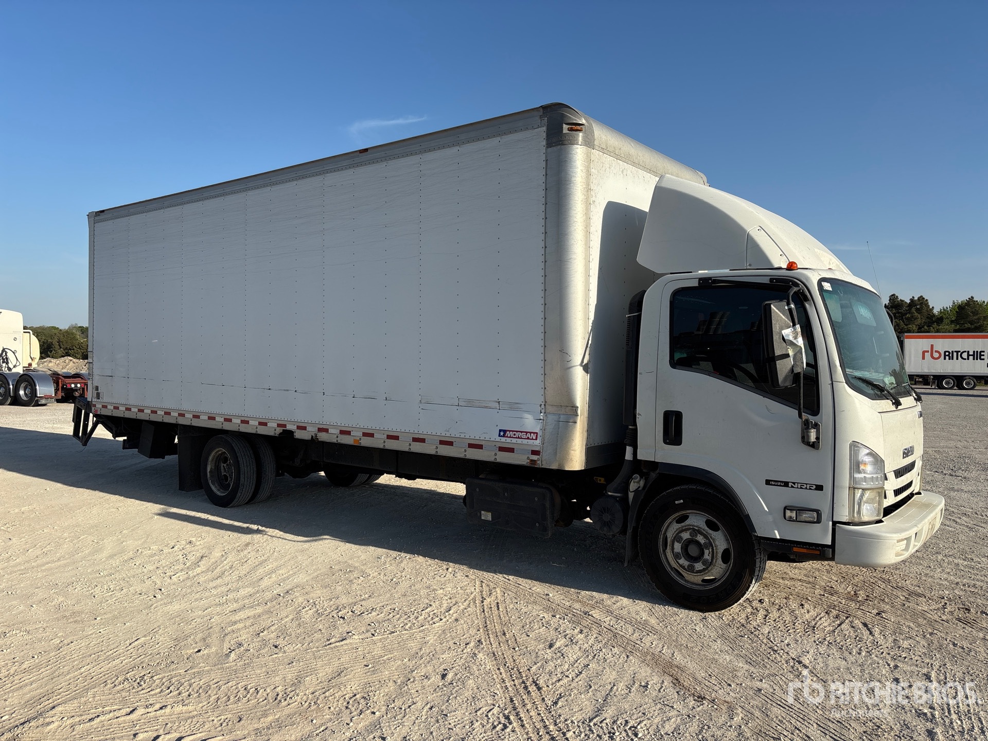 2017 Isuzu NRR
