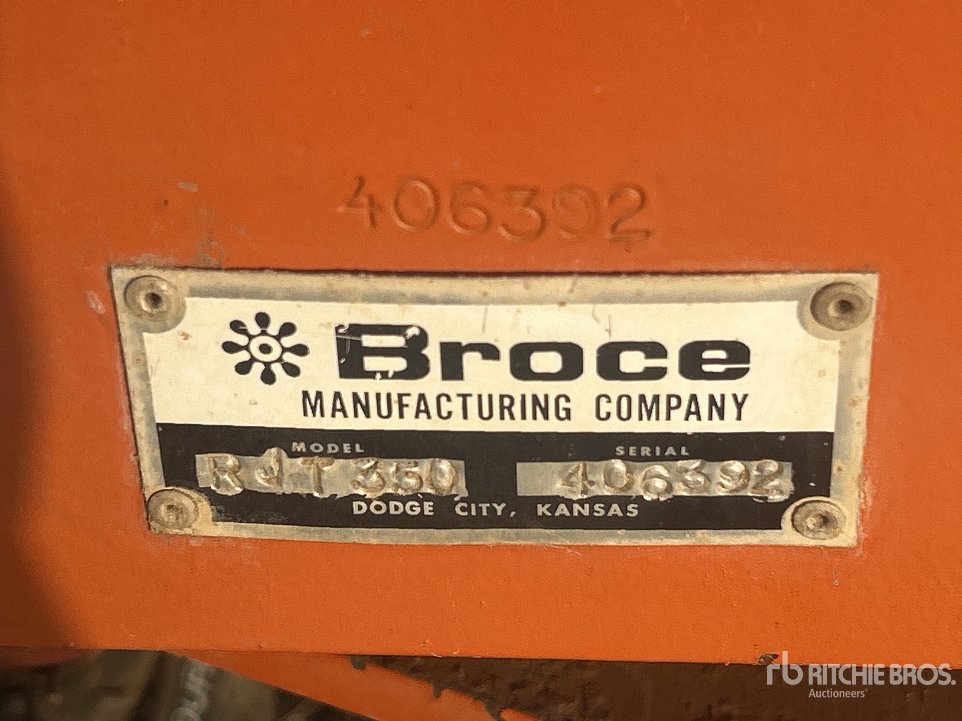 2009 Broce Broom RJ350
