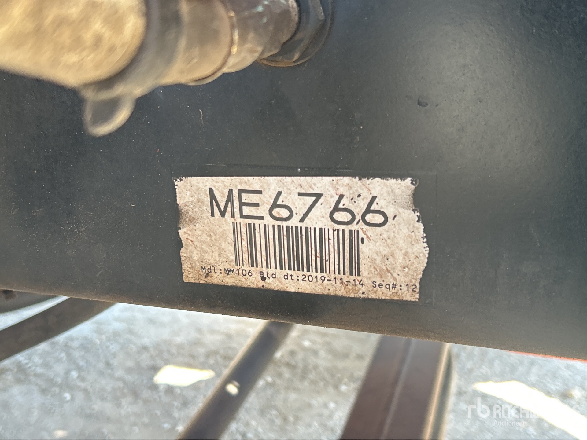 2020 Freightliner M2106