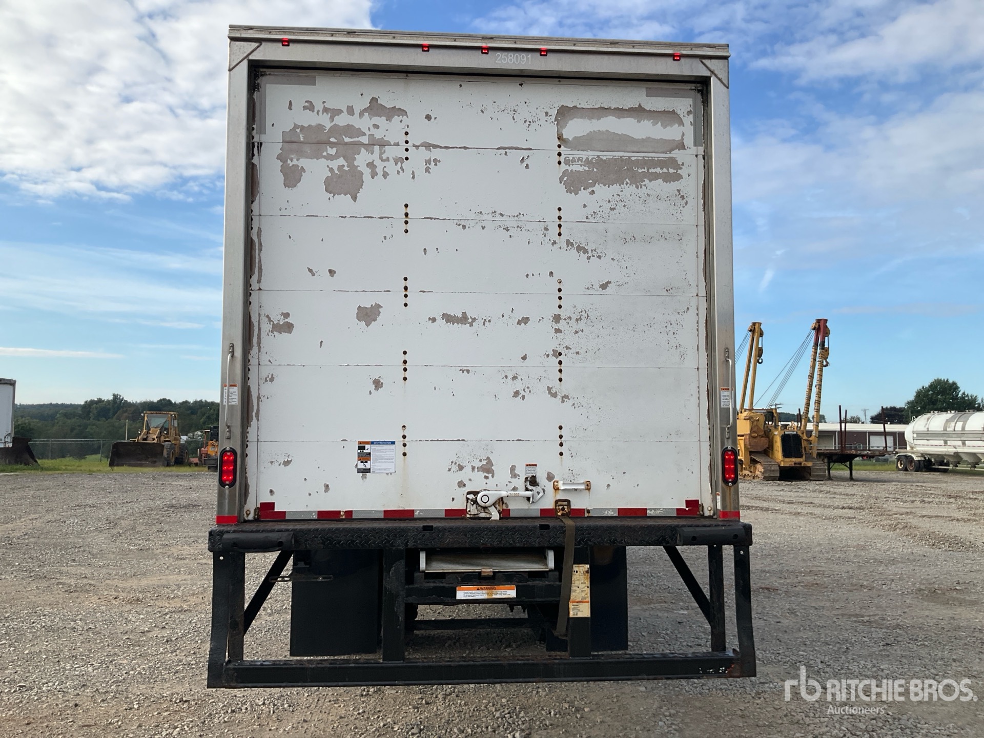 2020 Freightliner M2 106