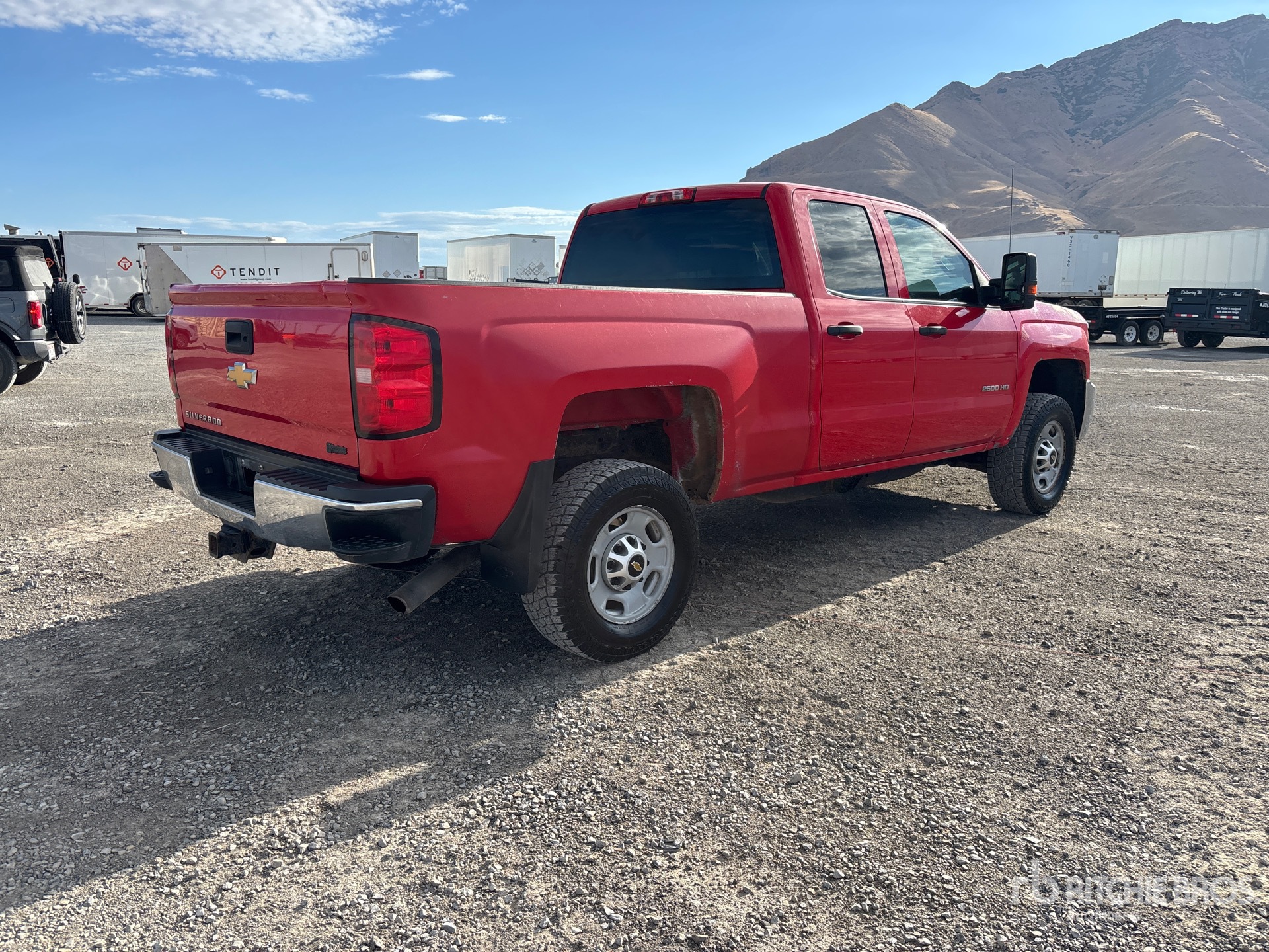 General Appearance with Picture, Right Rear Corner