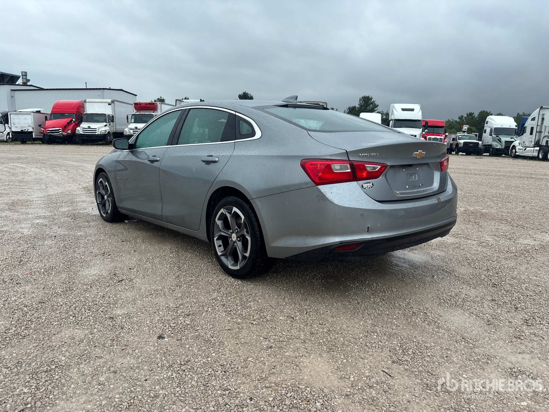 General Appearance with Picture, Left Rear Corner