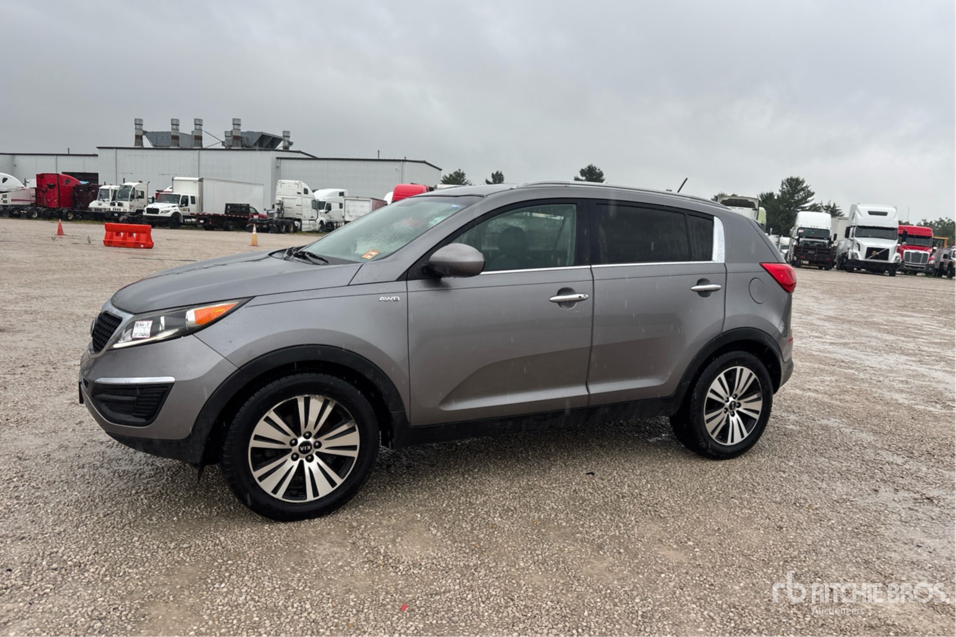 General Appearance with Picture, Left Front Corner