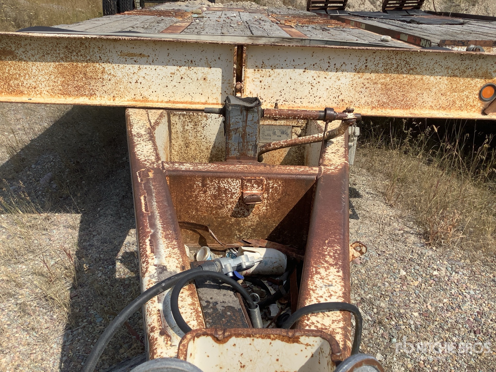 1993 Trailmax 24 ft T/A
