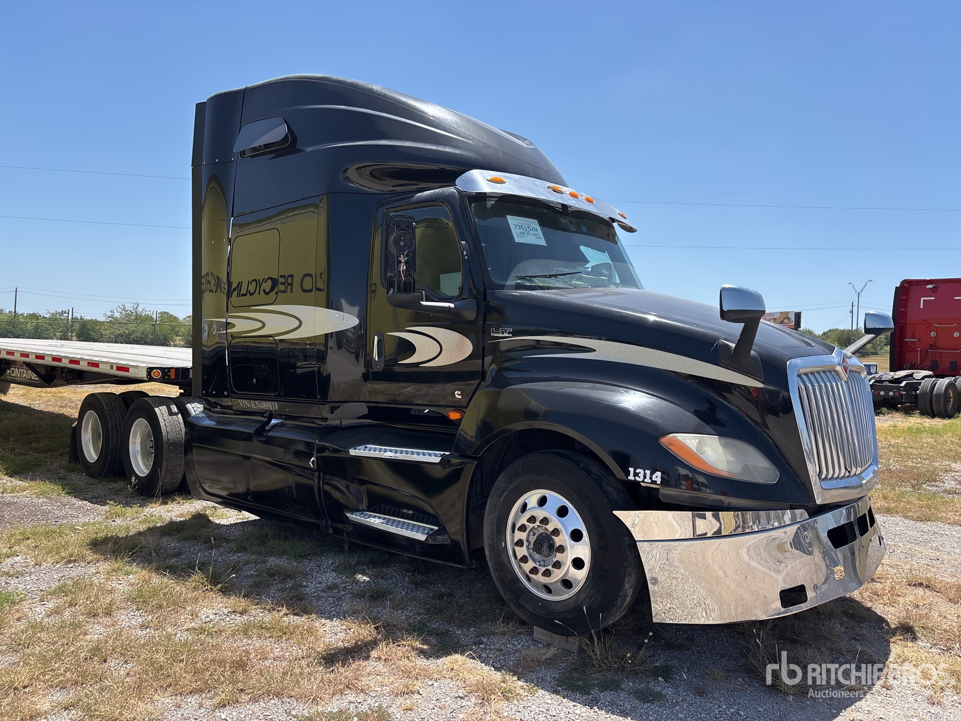 2019 International LT625