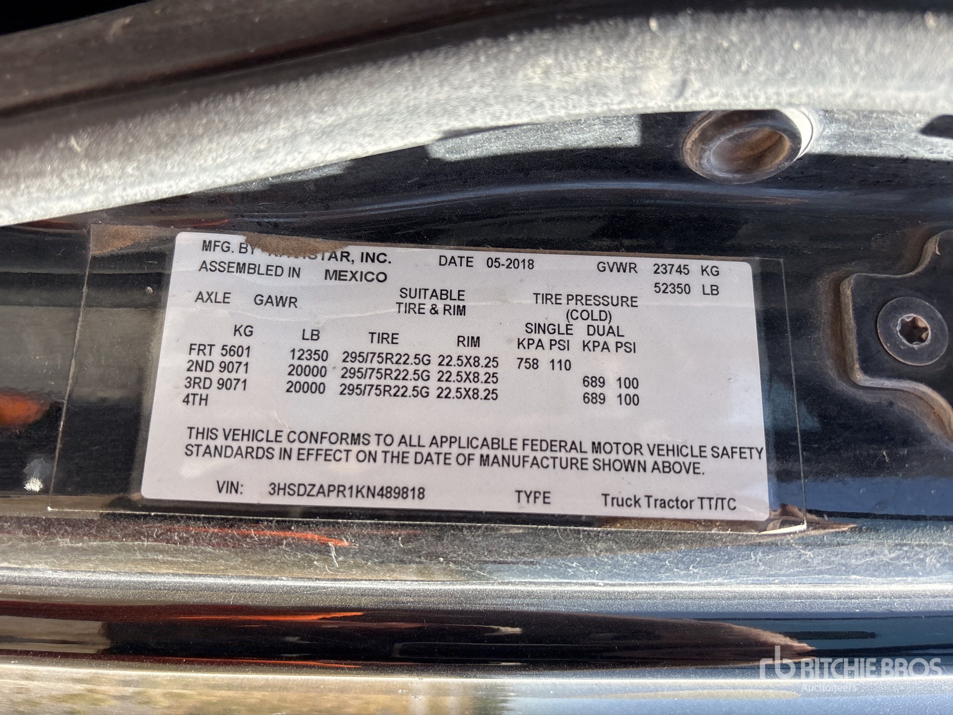 2019 International LT625