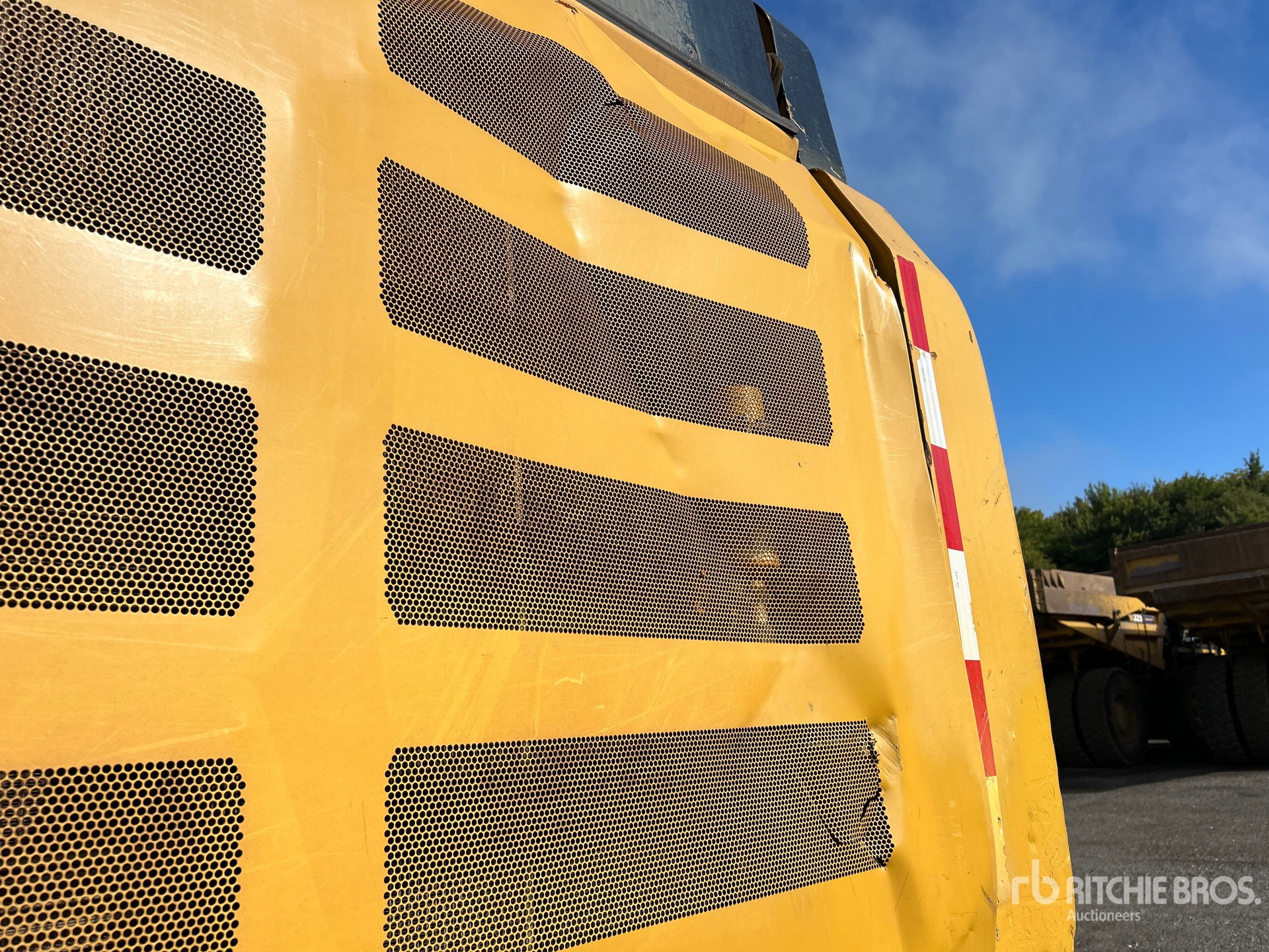 2015 Caterpillar 349FL