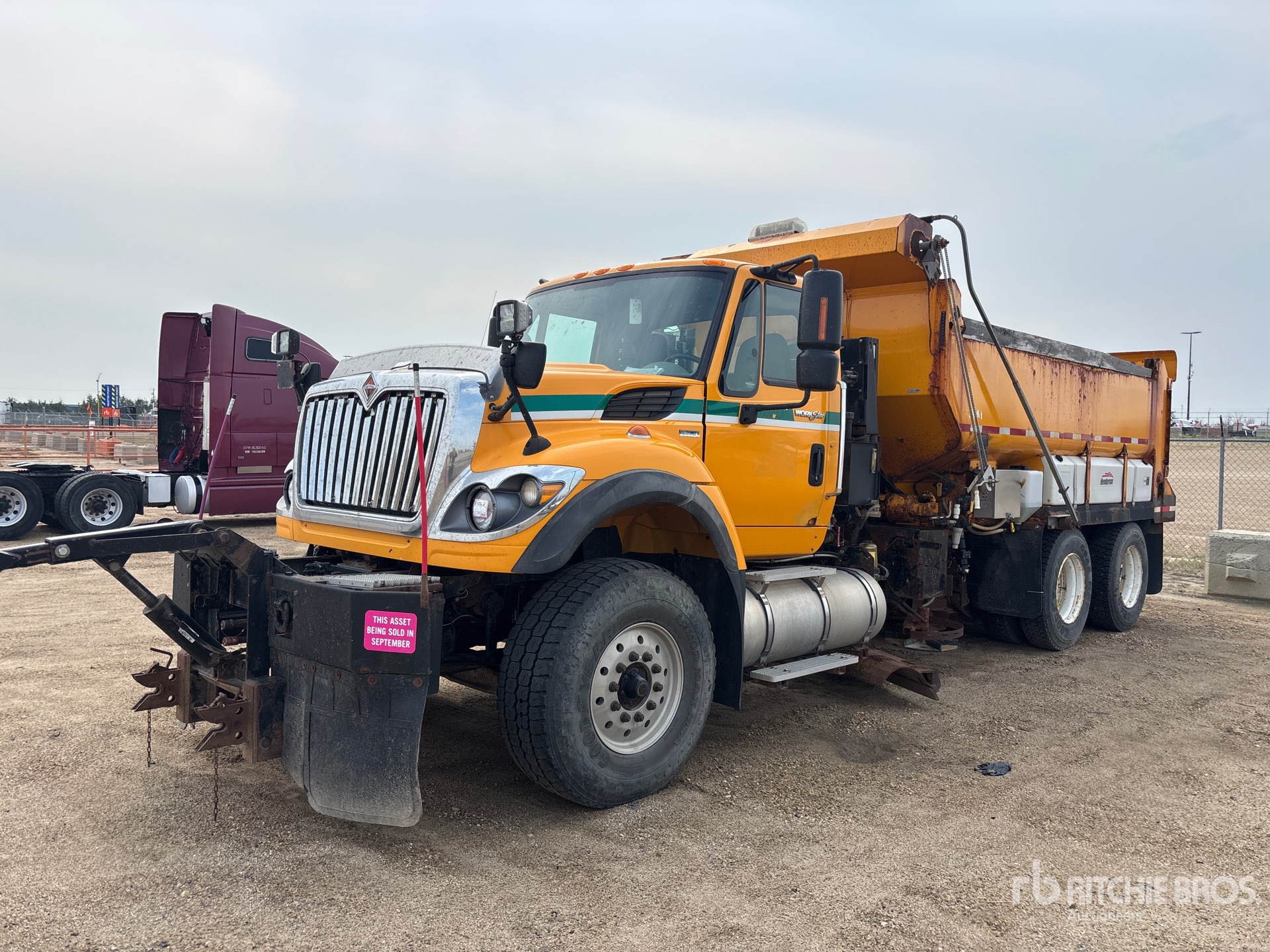 2011 International WORKSTAR 7600