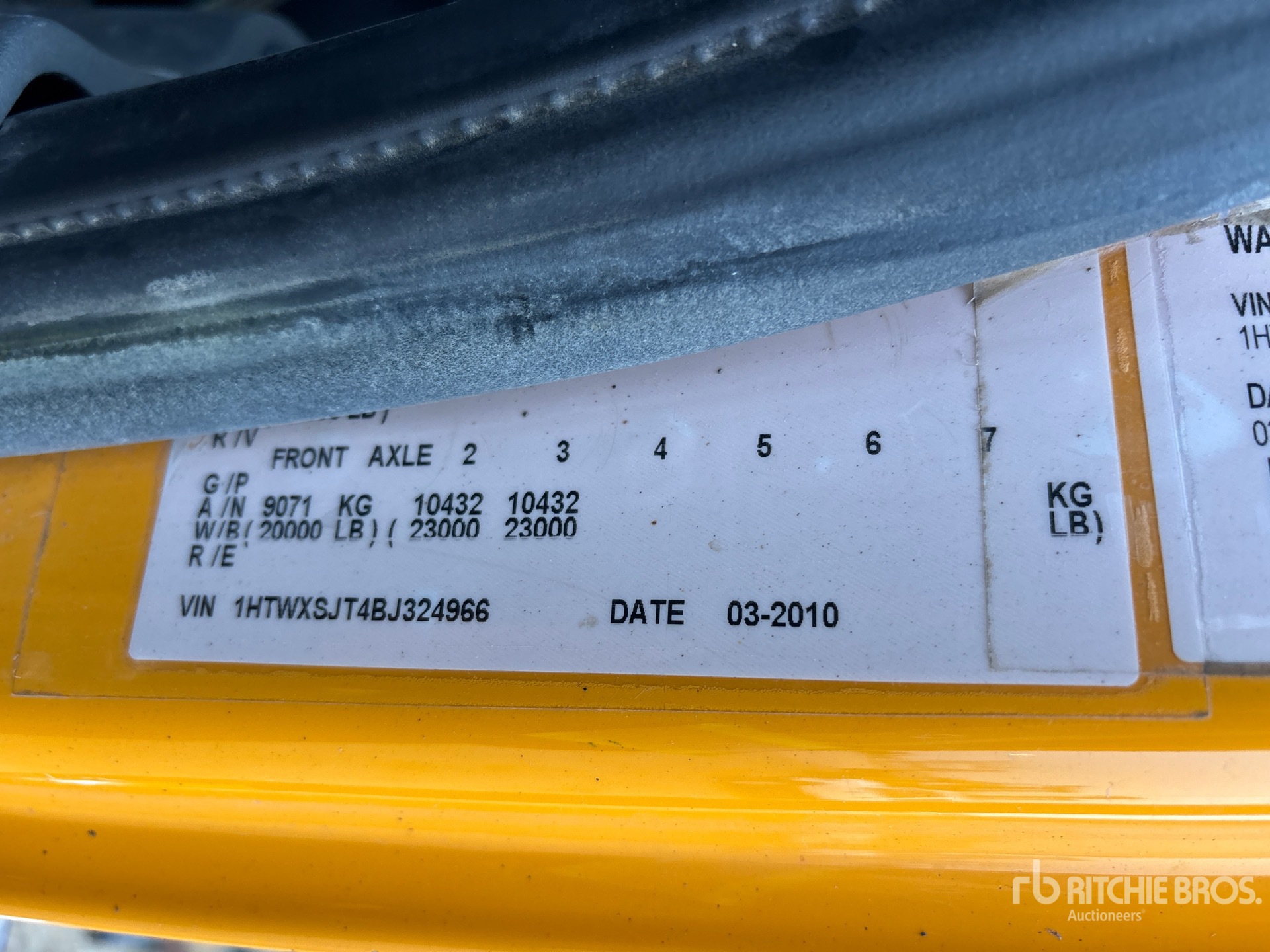 2011 International WORKSTAR 7600