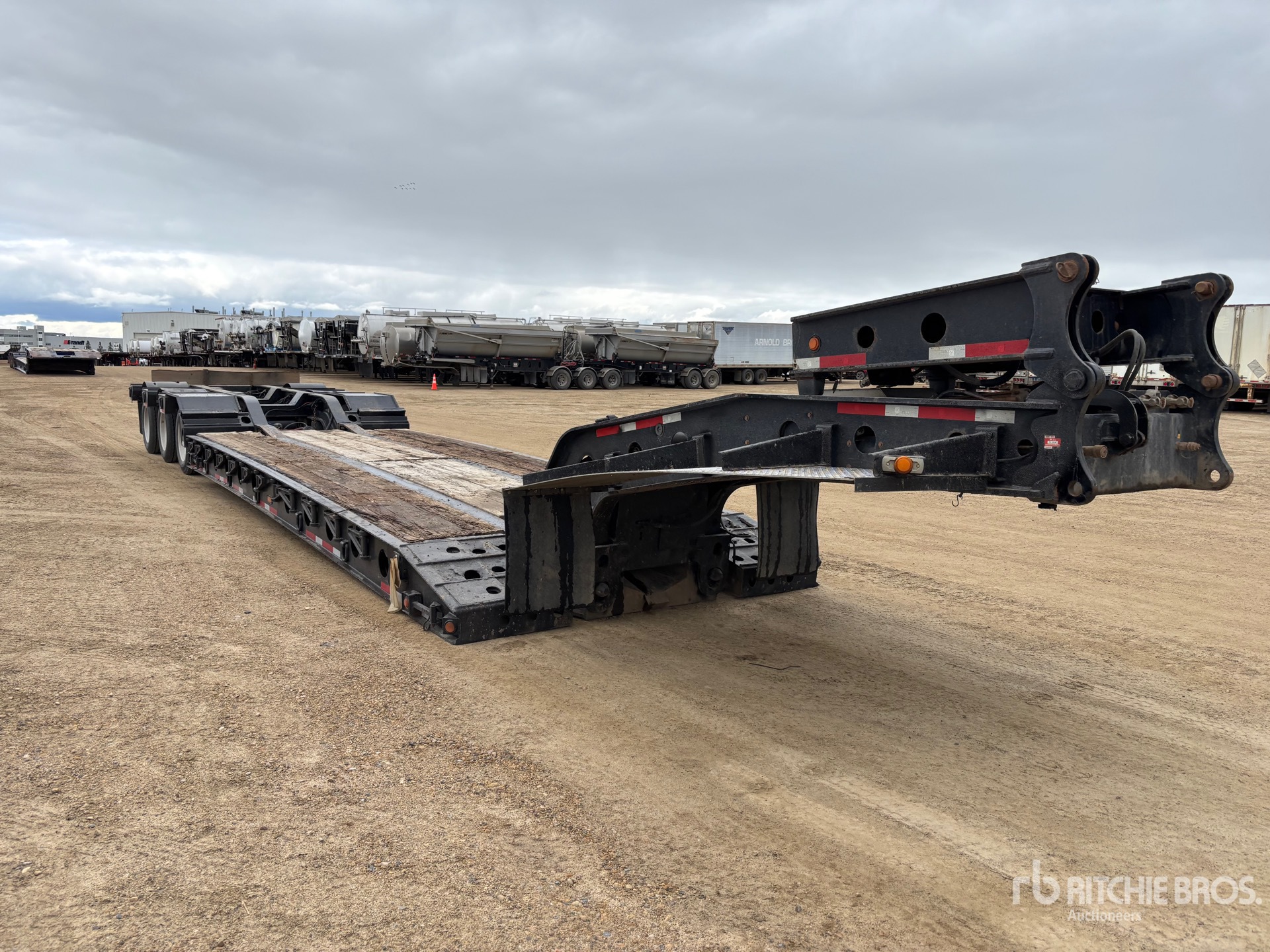2022 K-Line KLH207