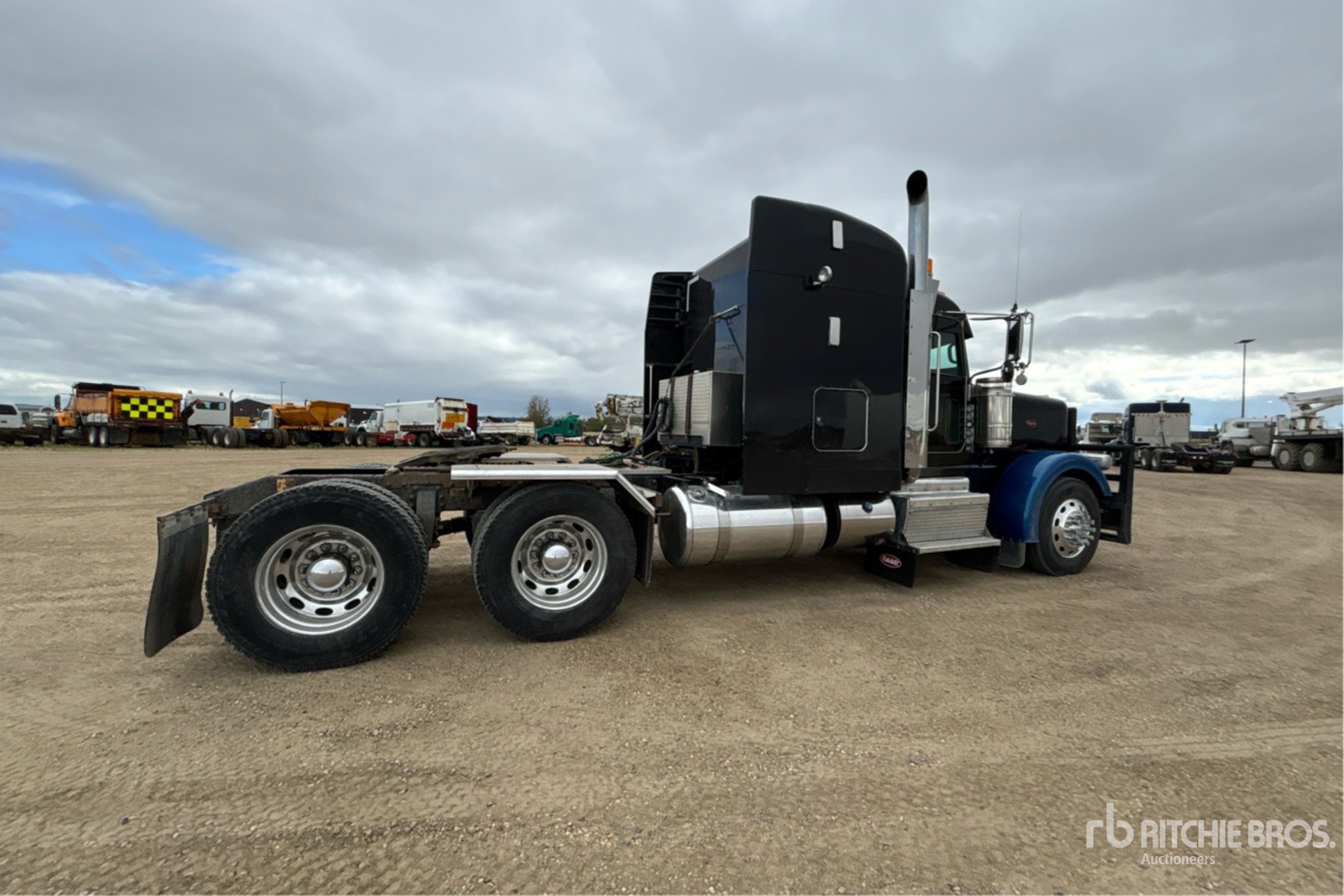 2016 Peterbilt 389