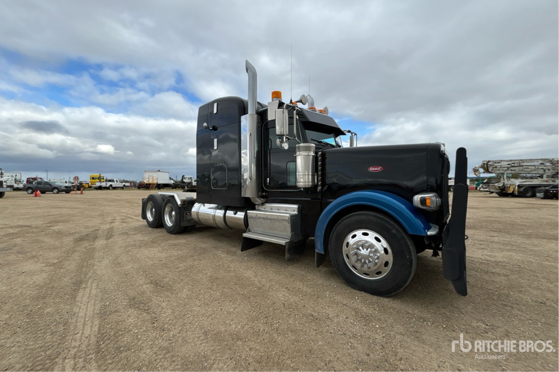 2016 Peterbilt 389