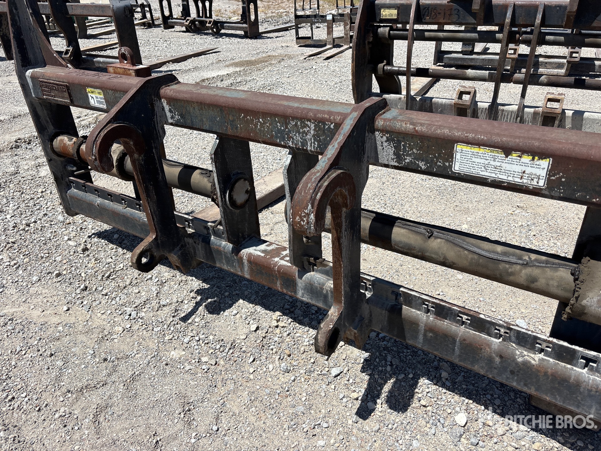 Pemberton Attachments 415546