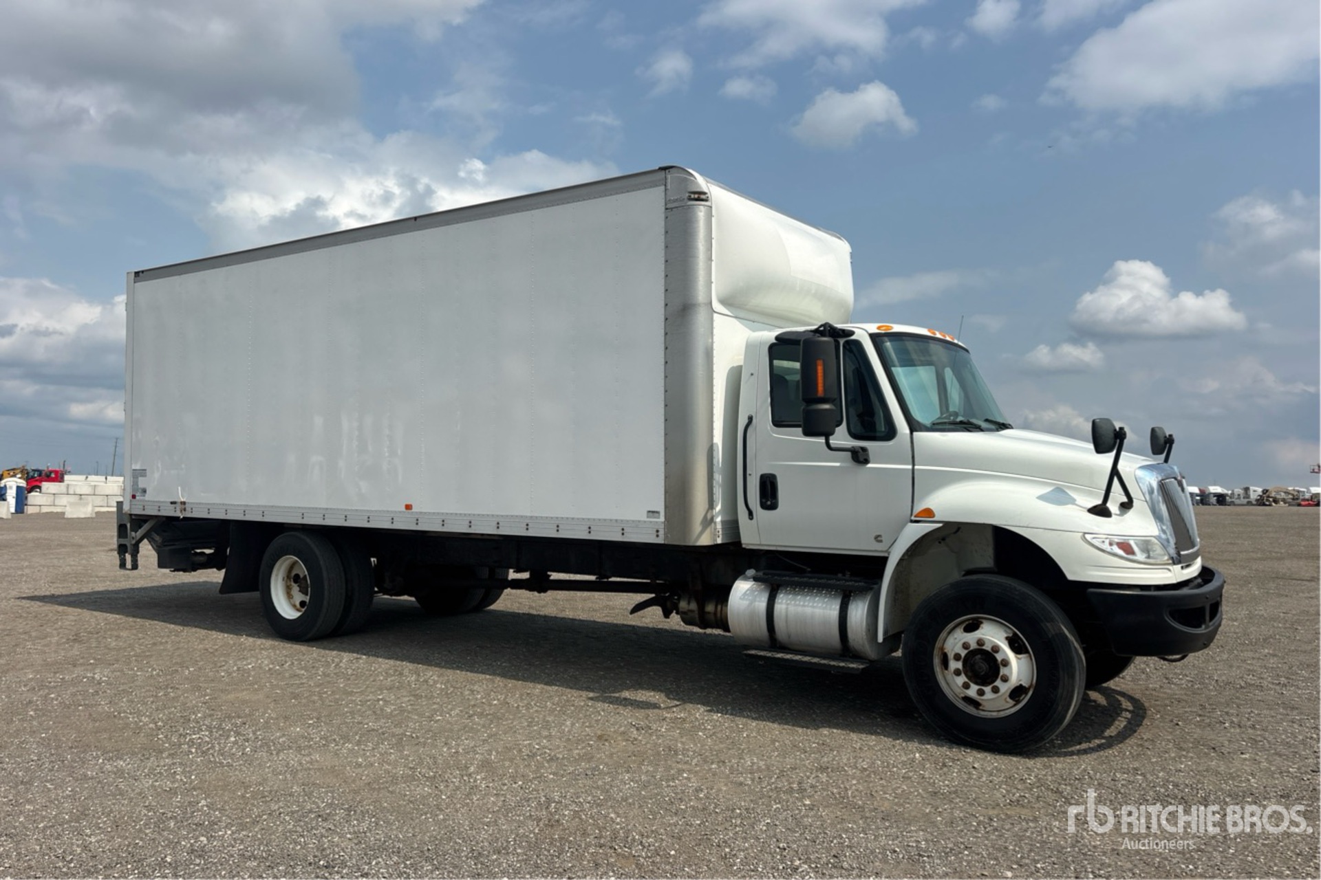 2019 International DuraStar 4300