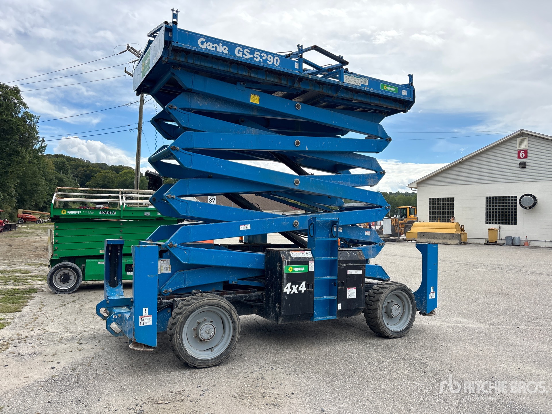 2015 Genie GS-5390RT
