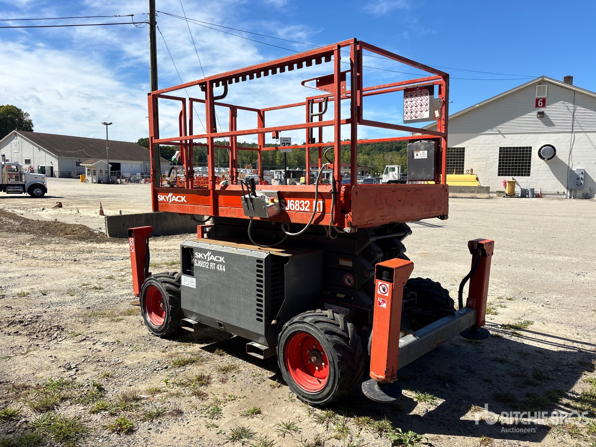 2016 Skyjack SJ6832 RT