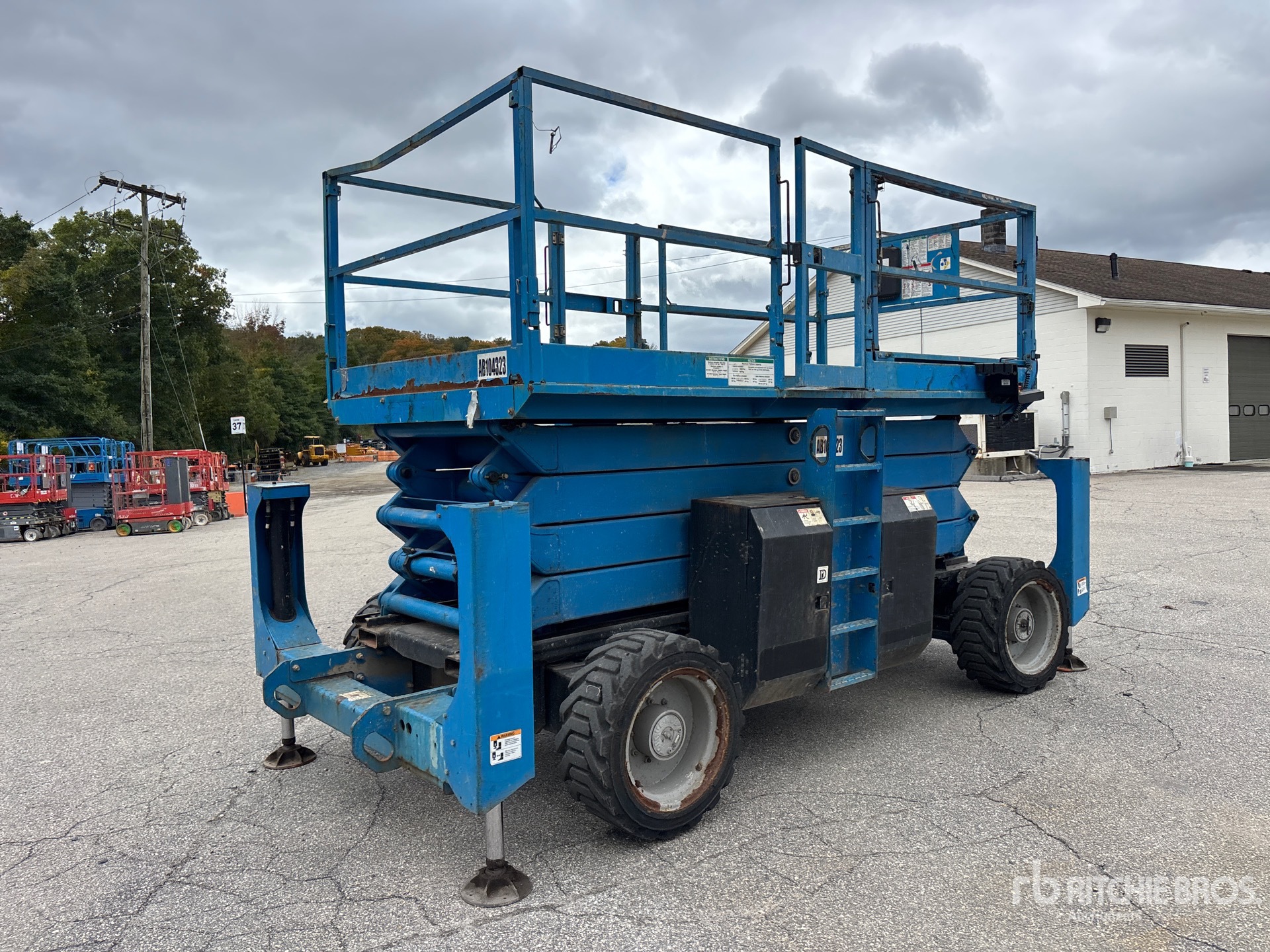 2016 Genie GS-4390