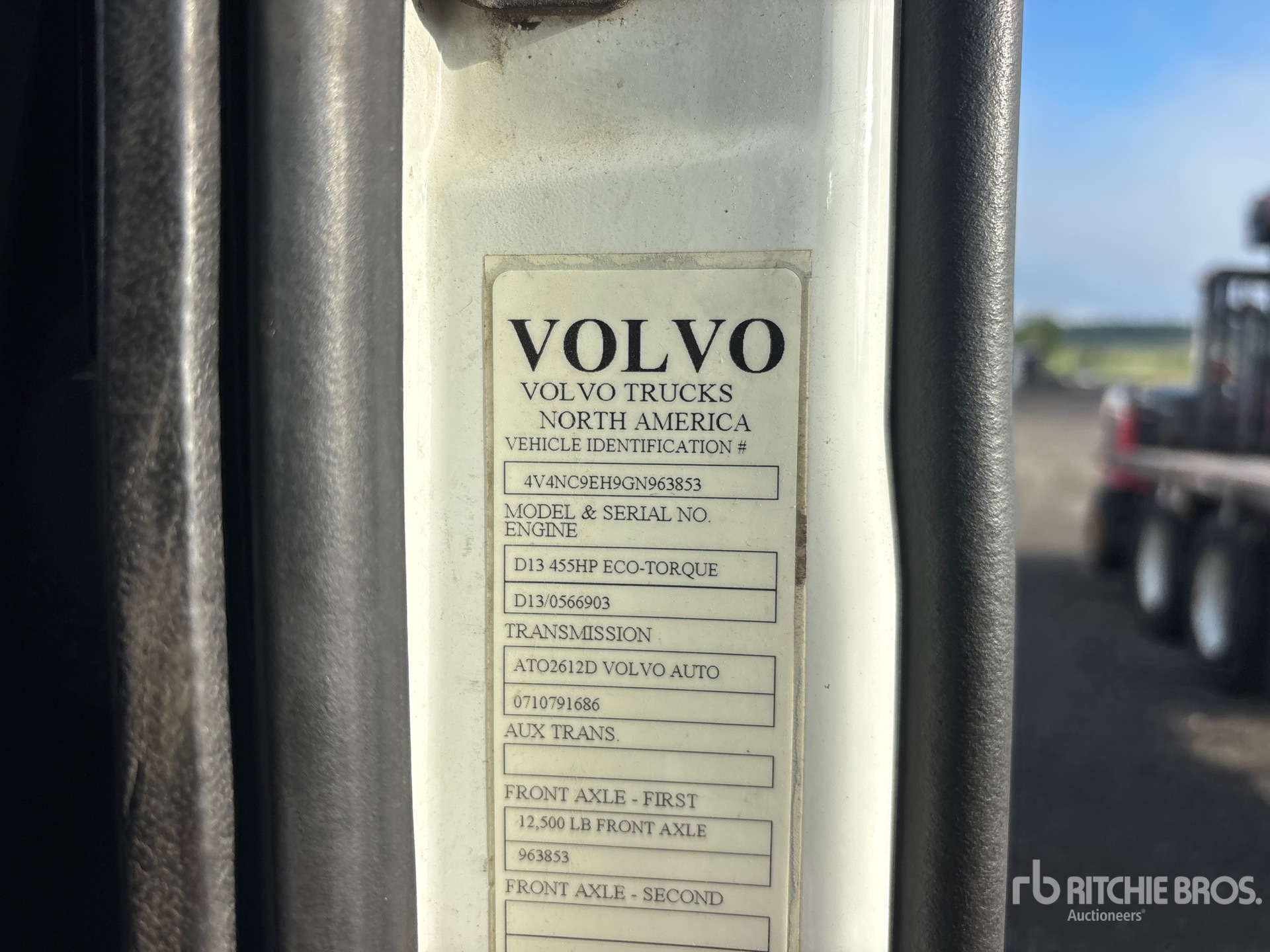 2016 Volvo VNL