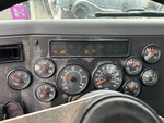 Cab with Luces de advertencia del motor