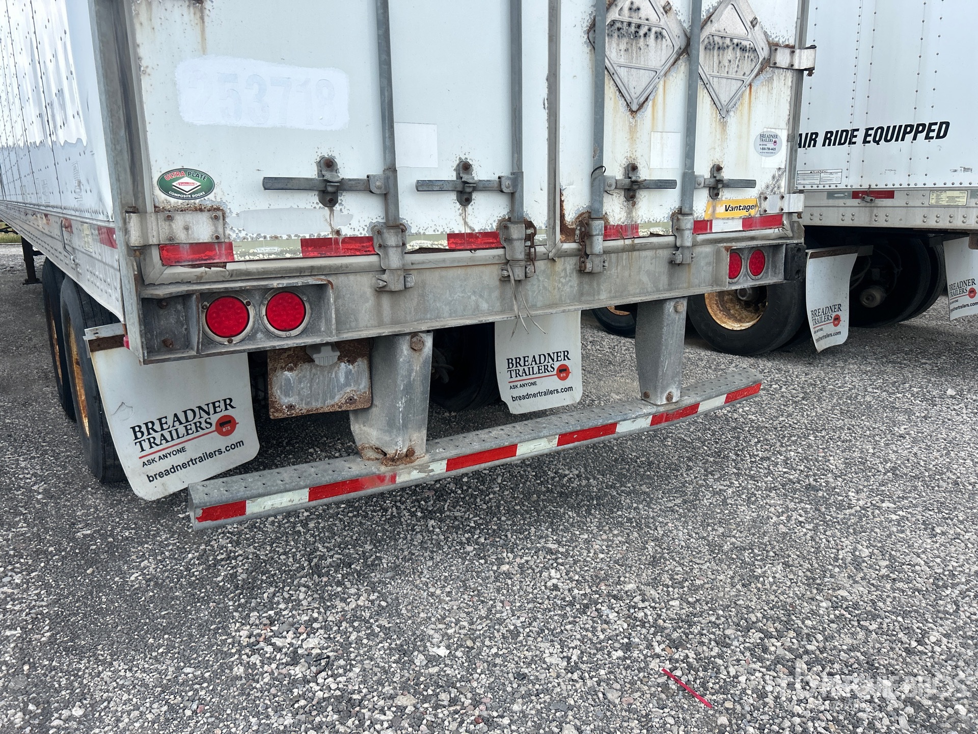 2007 Trailmobile 53 ft x 102 in T/A