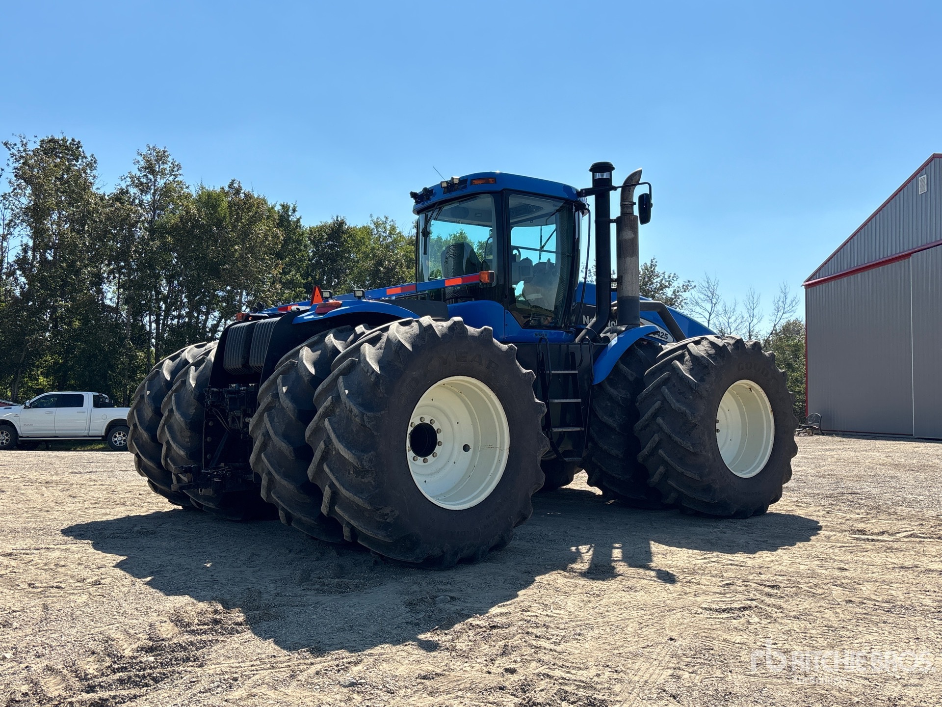 2005 New Holland TJ425