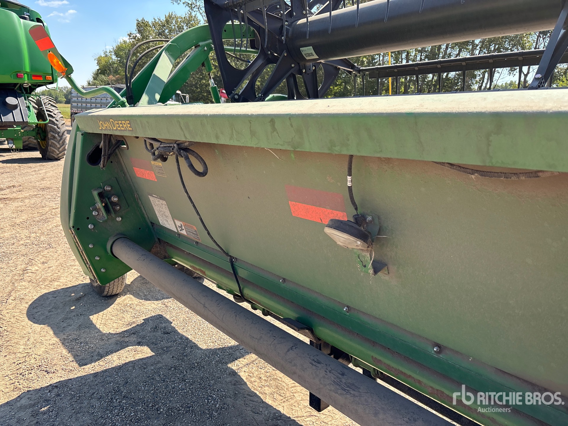 2011 John Deere 630F