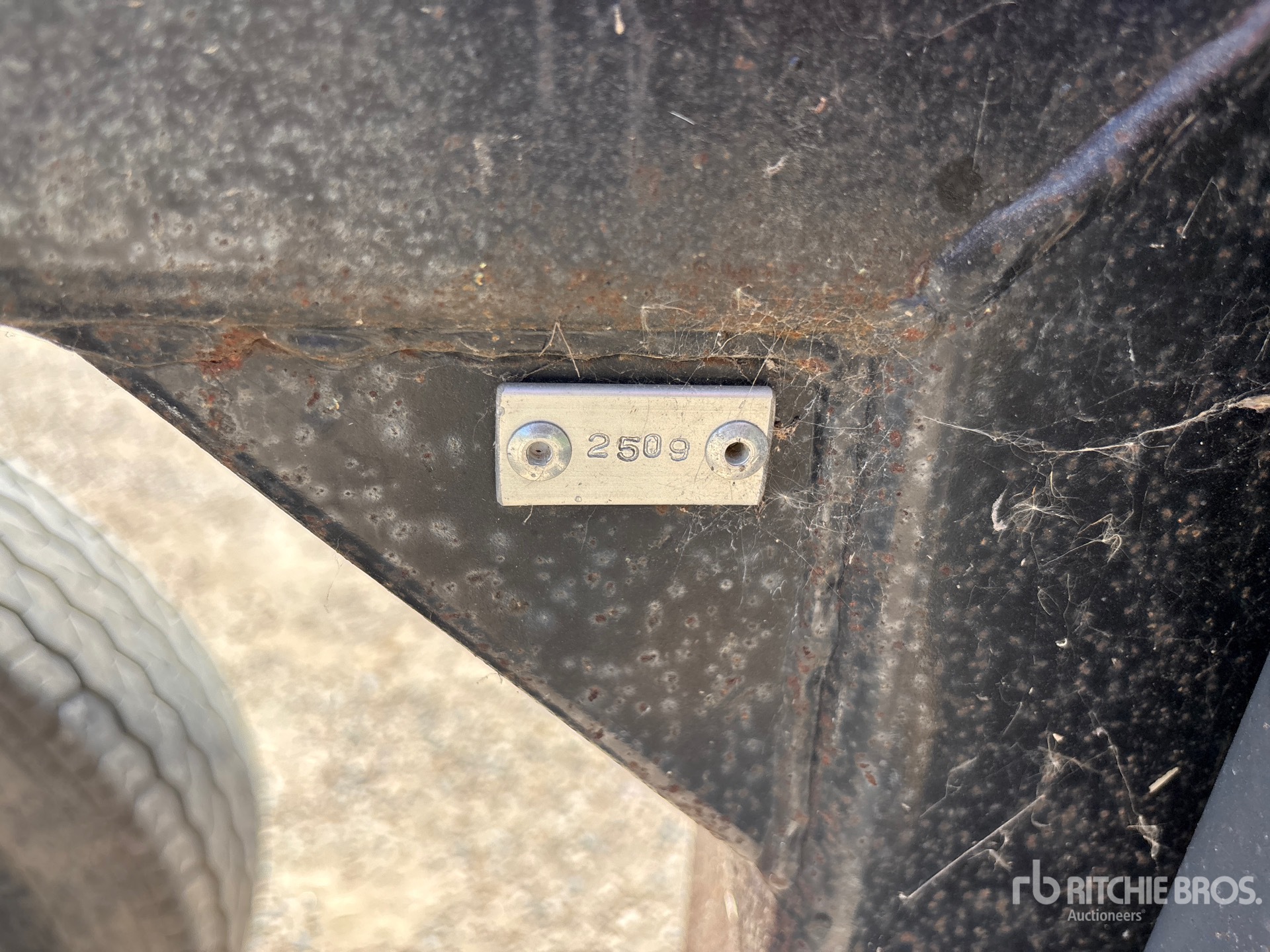 2011 John Deere 630F