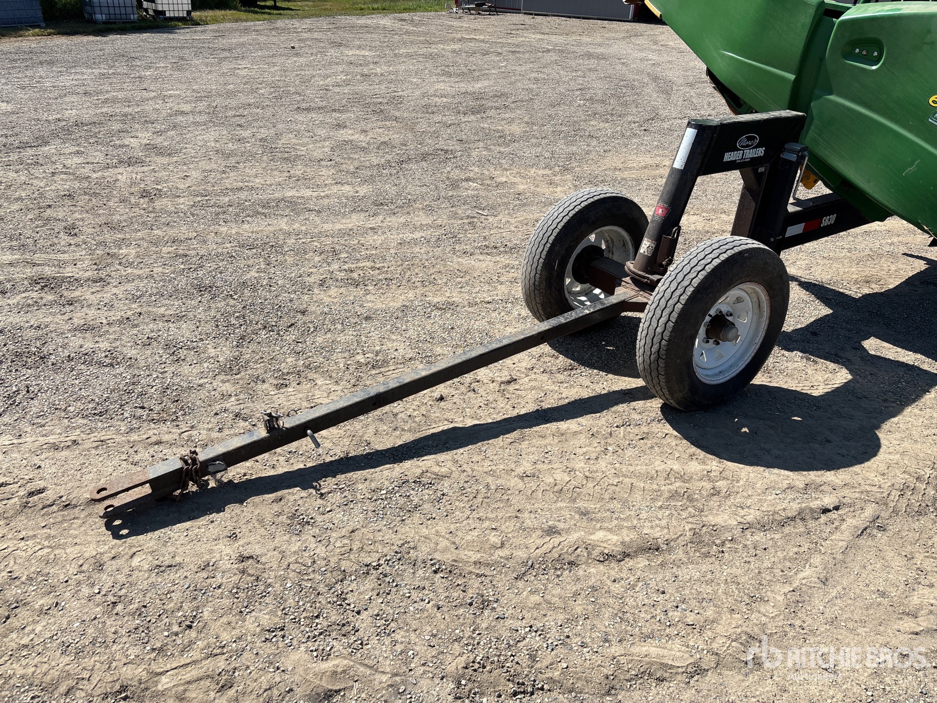 2011 John Deere 630F