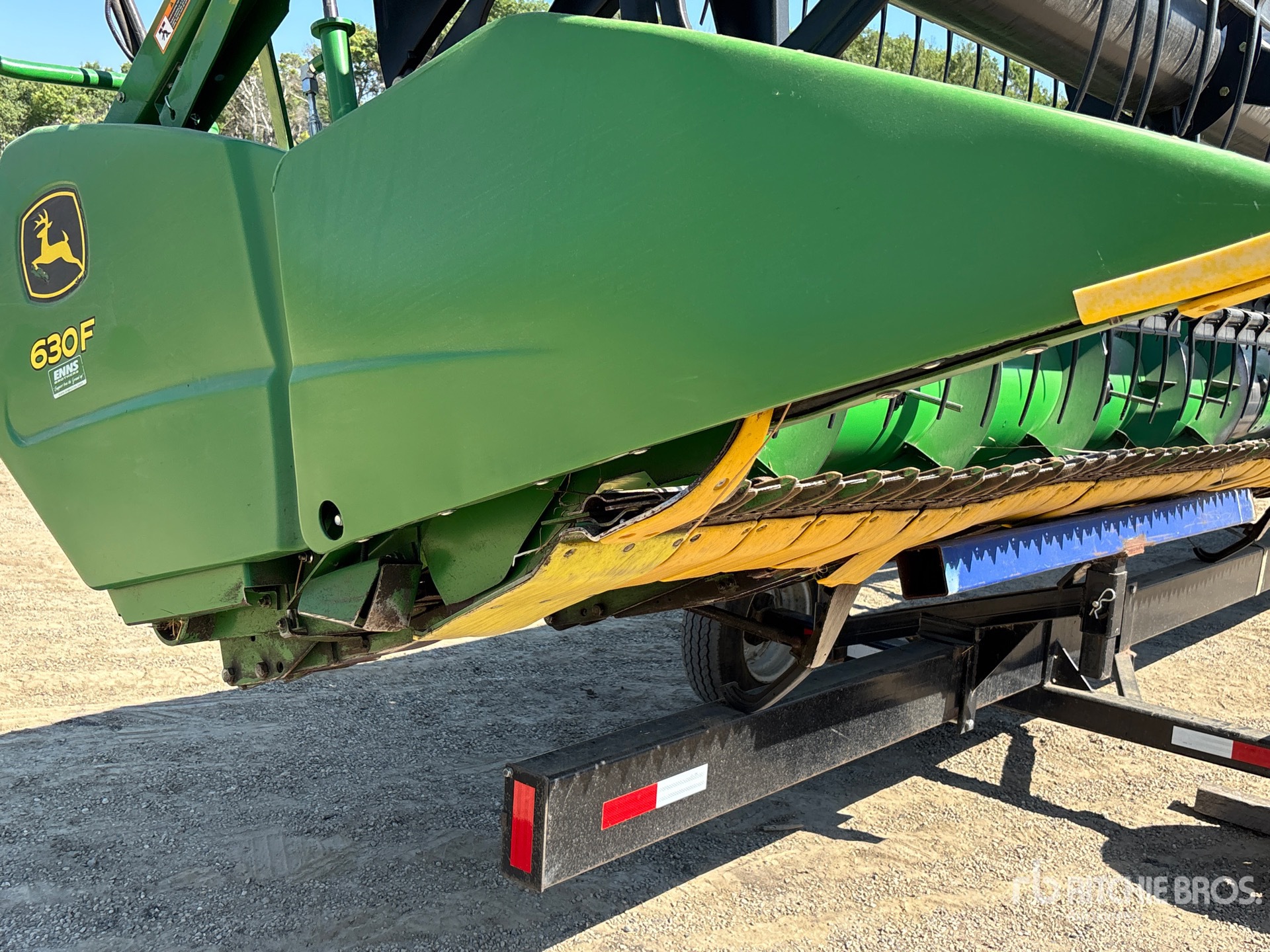 2011 John Deere 630F